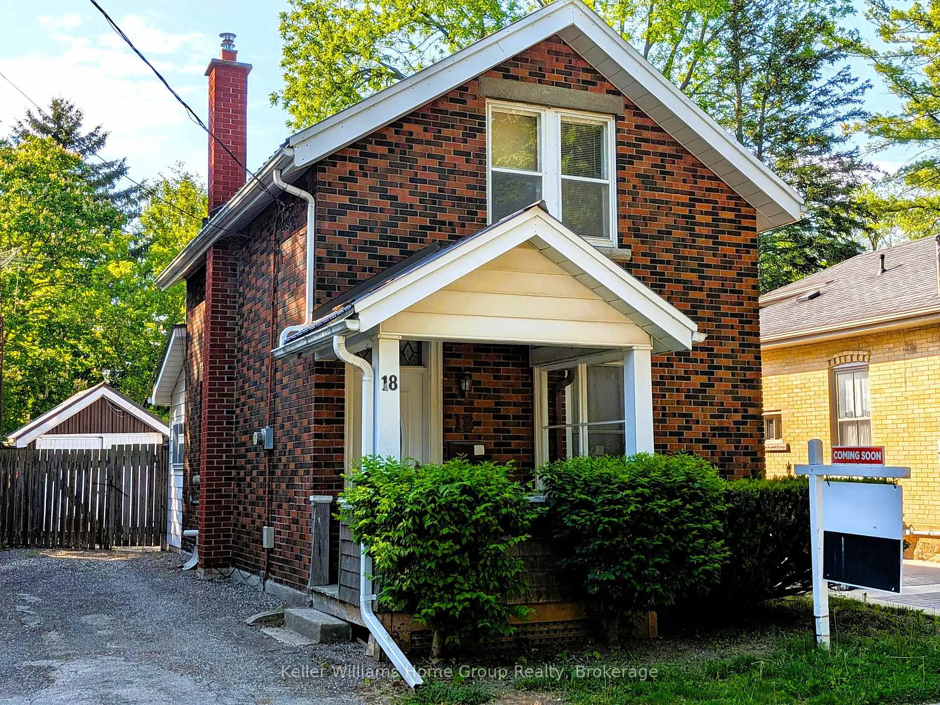 Photo 1 of 18 Powell Street W, Guelph, Exhibition Park — HOMEH