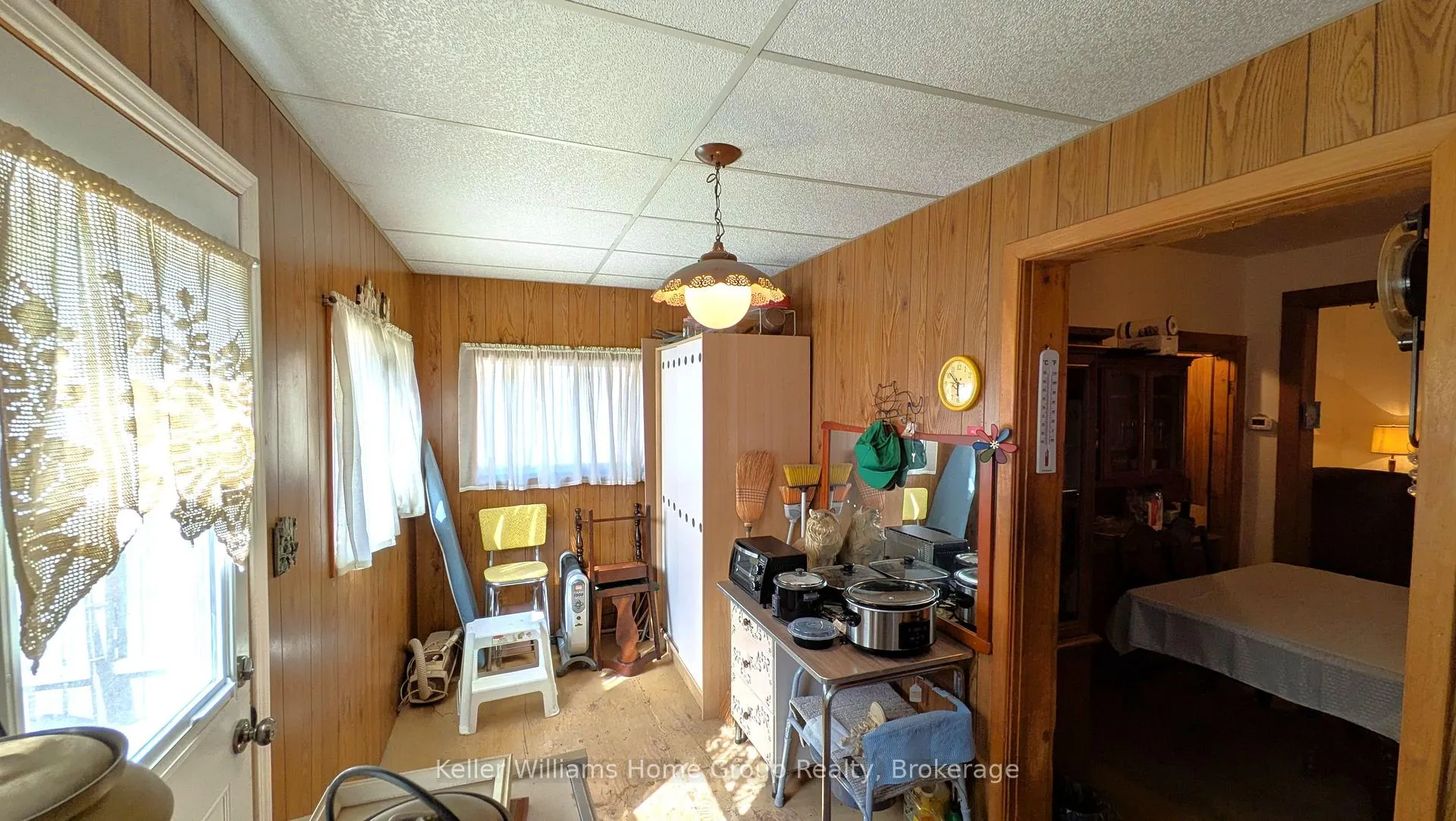 Photo 17 of 18 Powell Street W, Guelph, Exhibition Park — HOMEH
