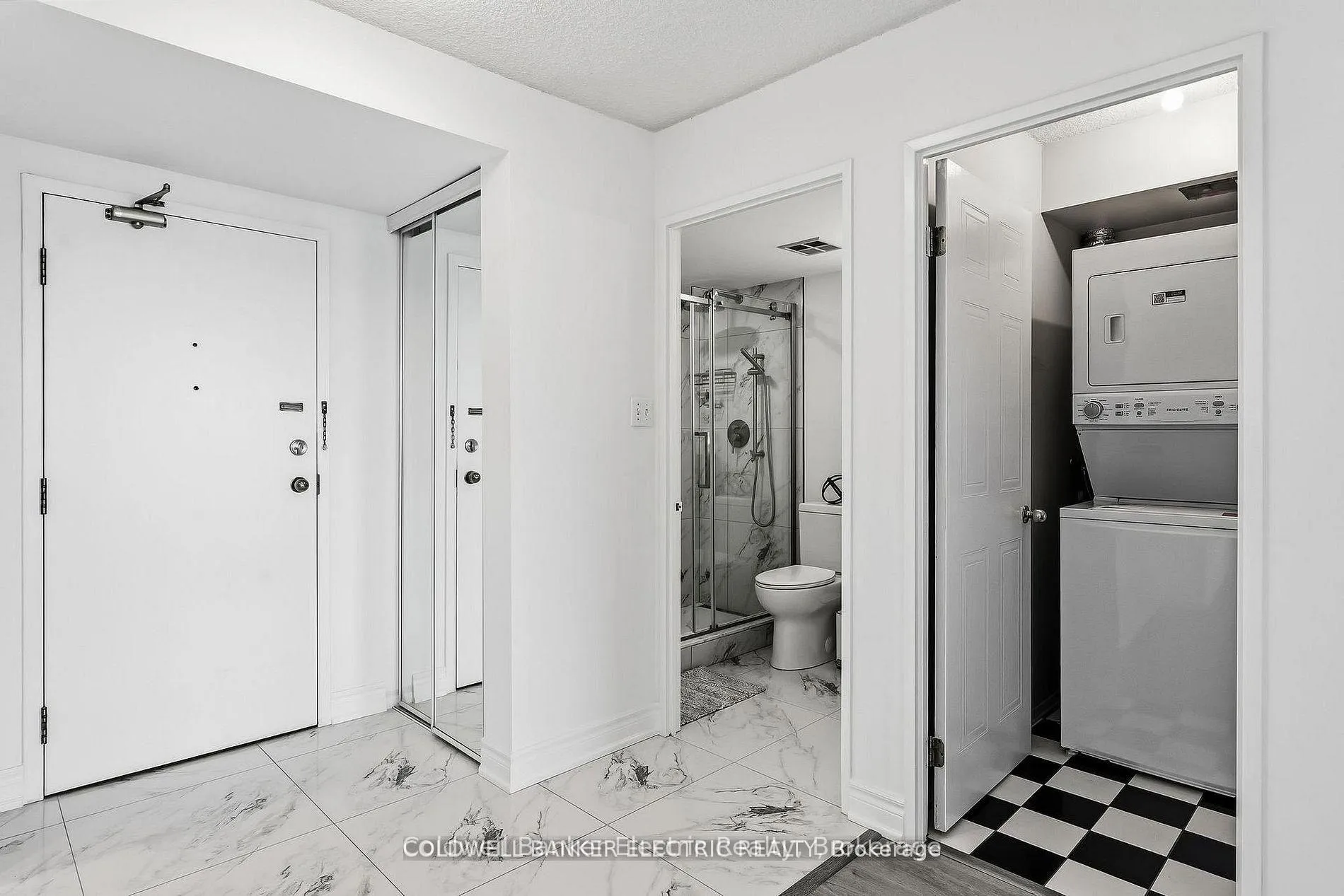 Photo 7 of Unit 815, 2550 Lawrence Avenue E, Scarborough, Dorset Park — HOMEH