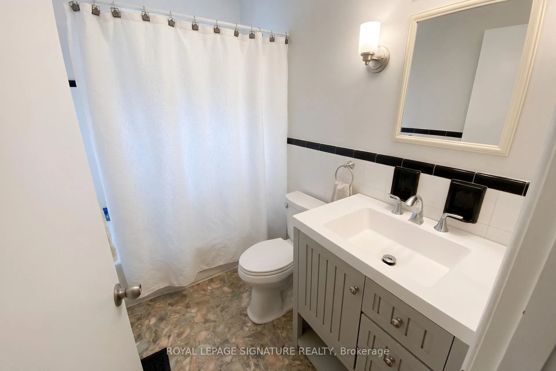 Photo 6 of 46 Warren Avenue, Hamilton, Balfour — HOMEH