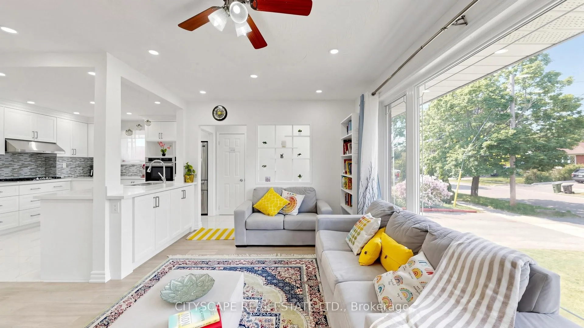 Photo 5 of 15 Barnes Crescent, Scarborough, Woburn — HOMEH