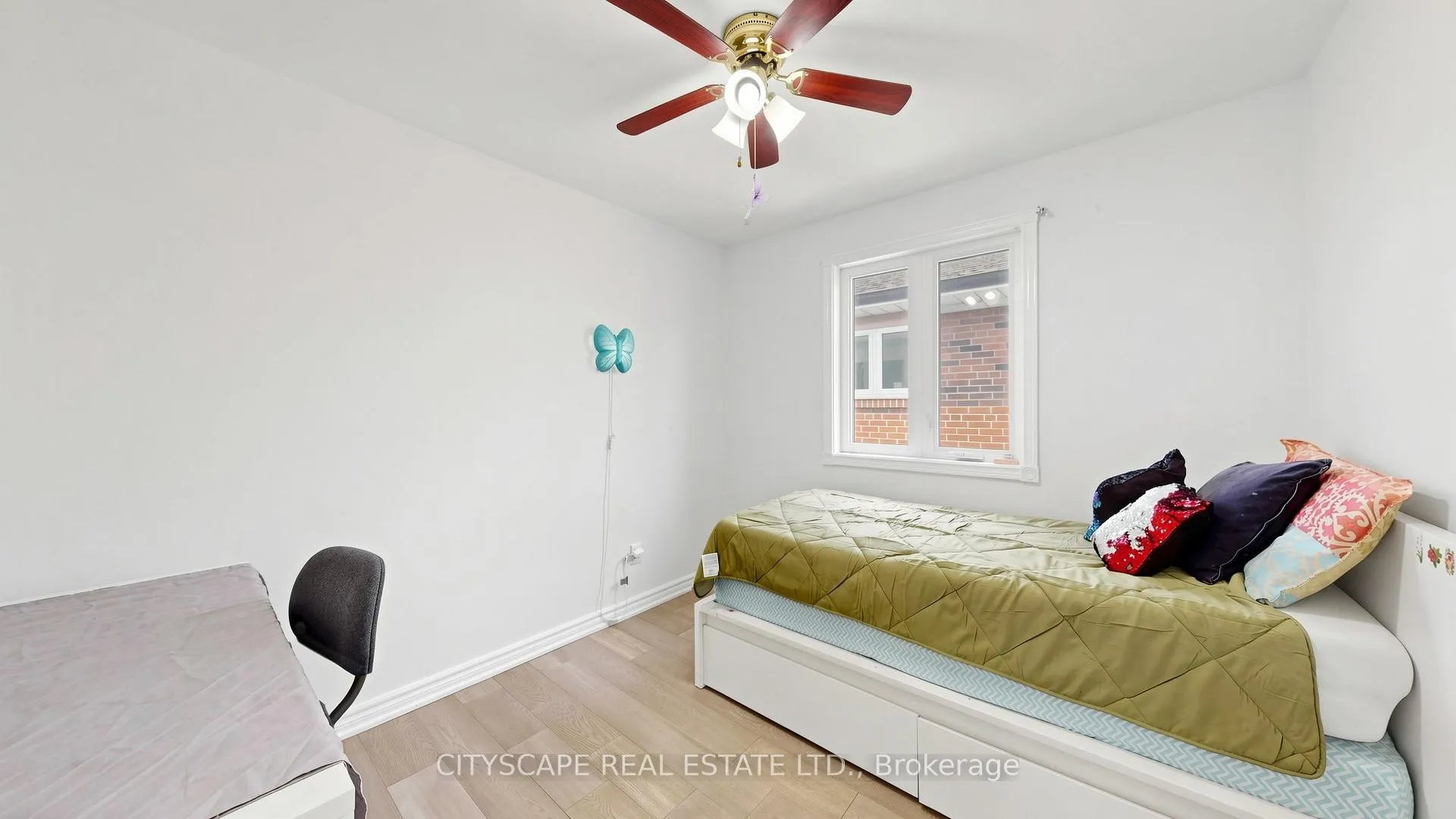 Photo 20 of 15 Barnes Crescent, Scarborough, Woburn — HOMEH