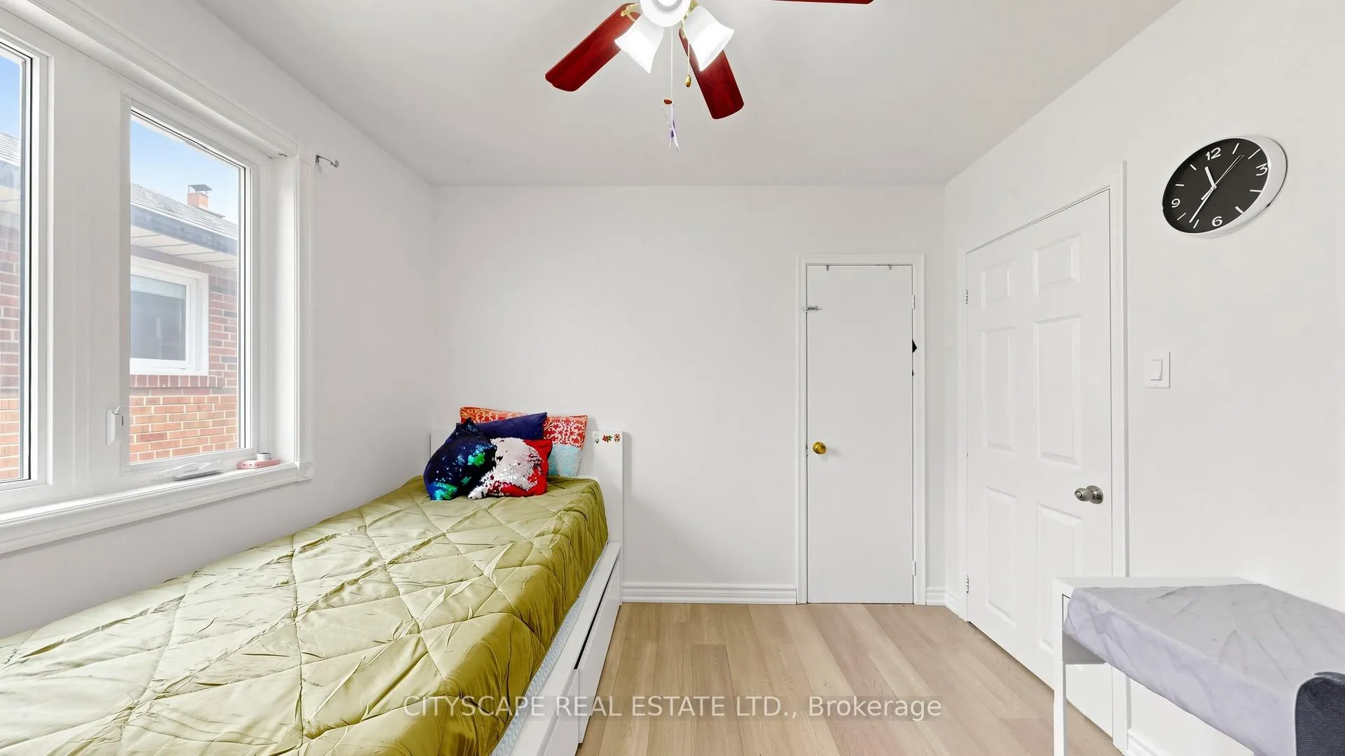 Photo 21 of 15 Barnes Crescent, Scarborough, Woburn — HOMEH