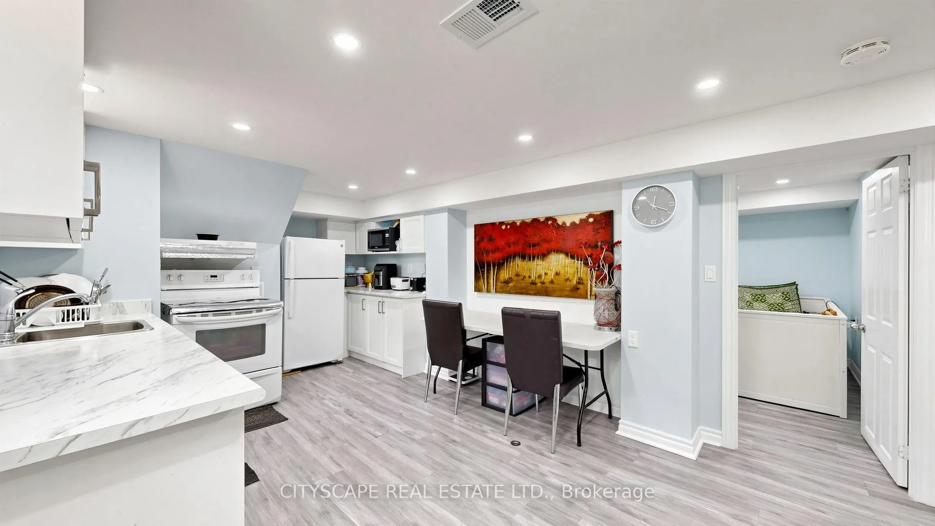 Photo 31 of 15 Barnes Crescent, Scarborough, Woburn — HOMEH