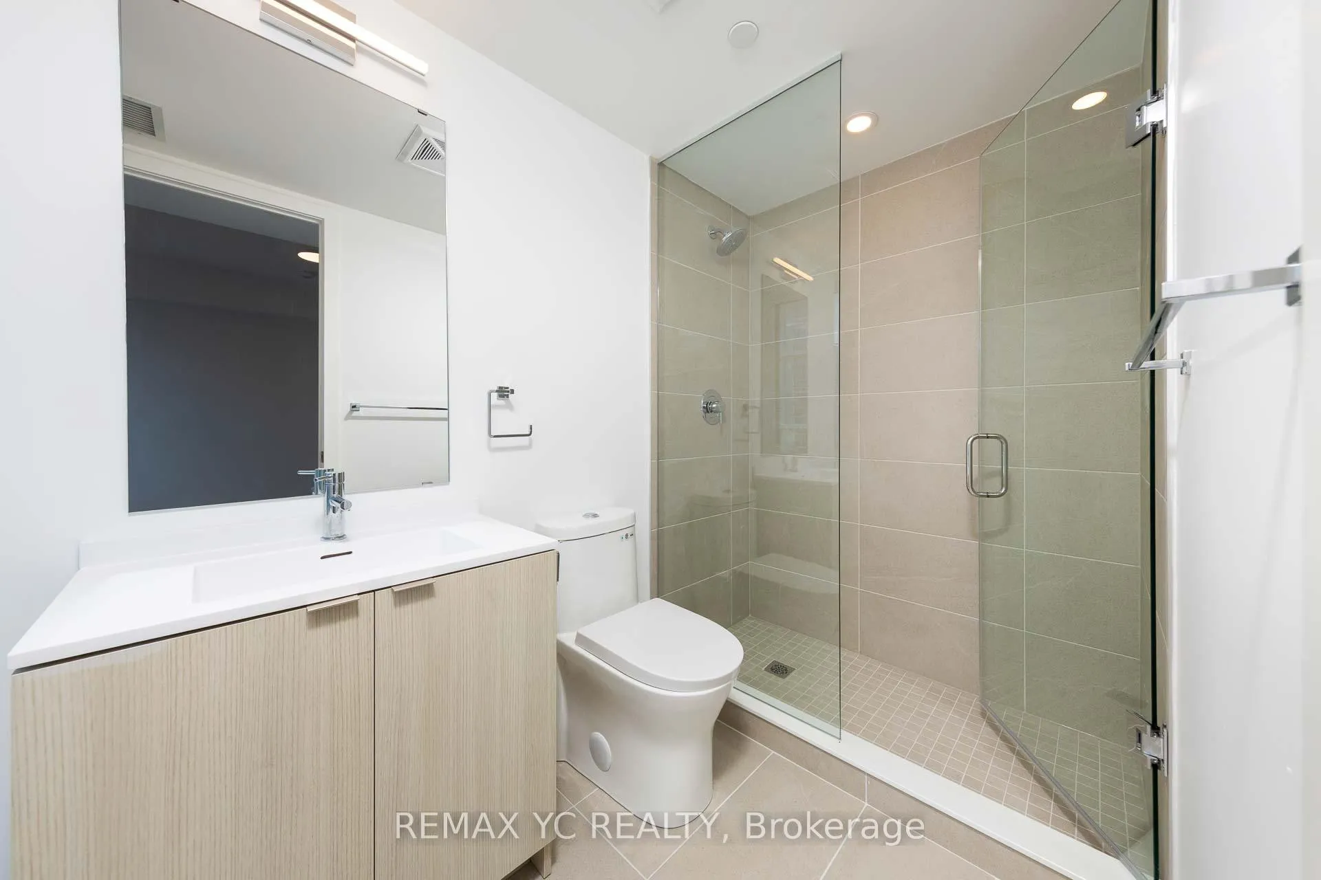 Photo 15 of Unit 2515, 100 Queen Street E, Toronto, Church-Yonge Corridor — HOMEH