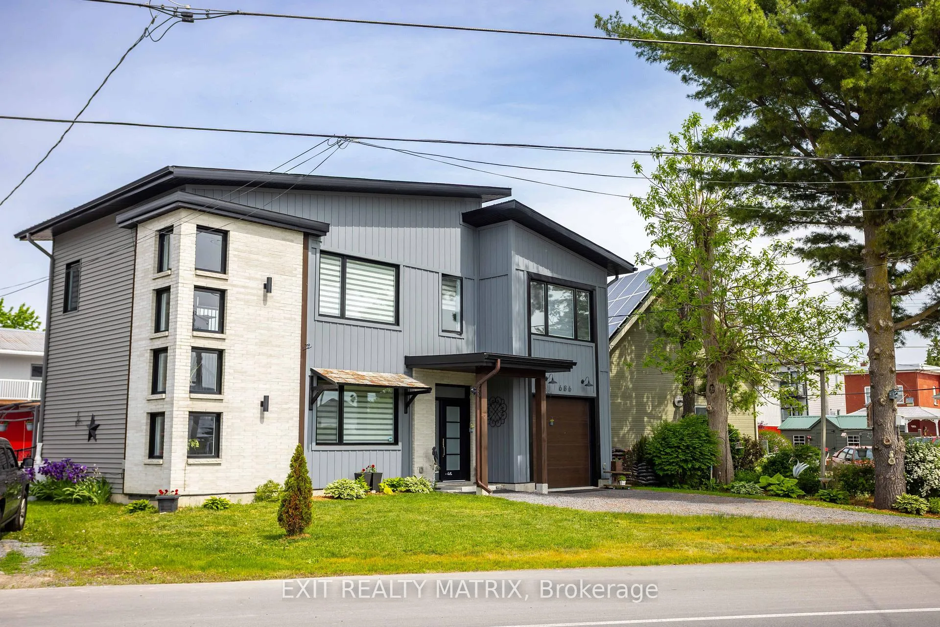 Photo 3 of 686 St Isidore Road, Casselman — HOMEH