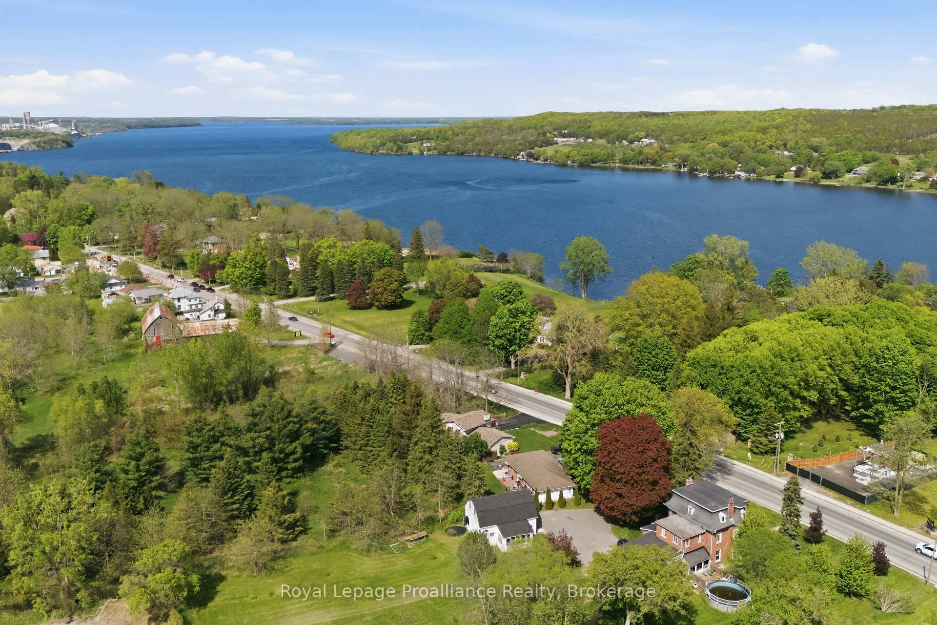 Photo 4 of 445 Highway 49, Prince Edward County, Picton Ward — HOMEH
