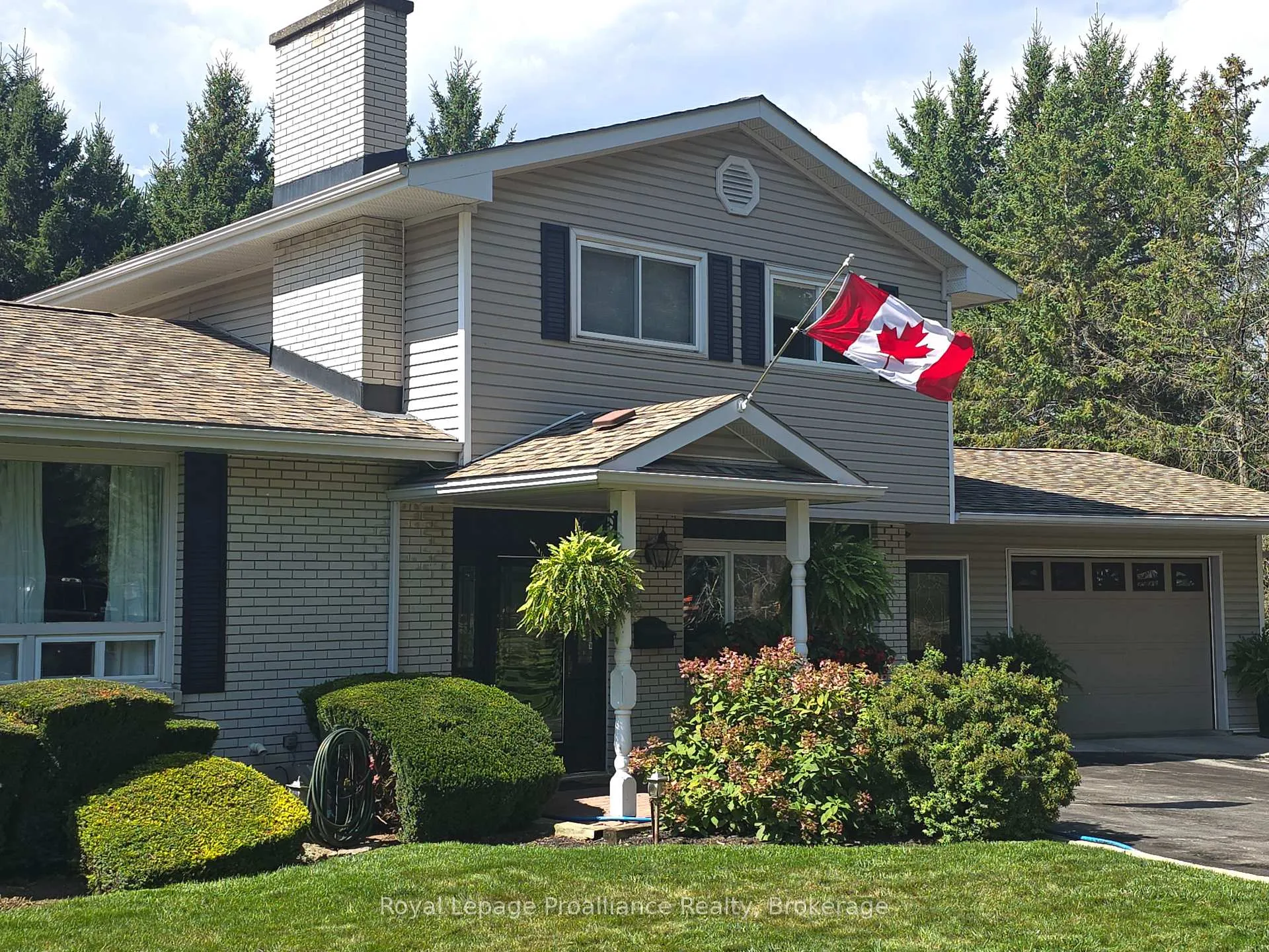 Photo 36 of 445 Highway 49, Prince Edward County, Picton Ward — HOMEH