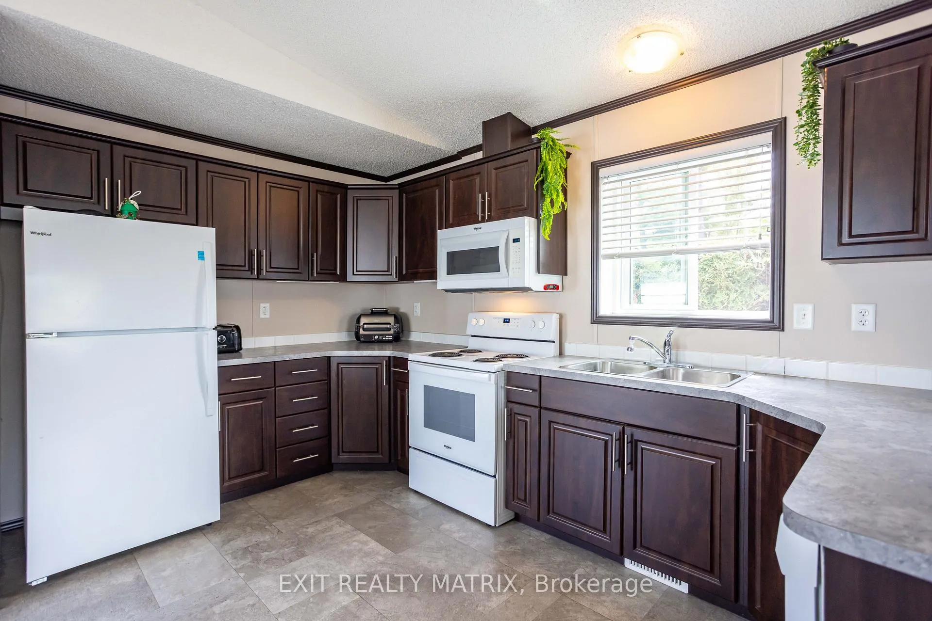 Photo 7 of Unit 74, 3535 St. Joseph Boulevard, Ottawa, Fallingbrook/Ridgemount — HOMEH