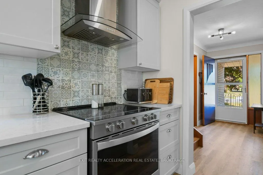 Photo 13 of 187 Welborne Avenue, Kingston, City Southwest — HOMEH