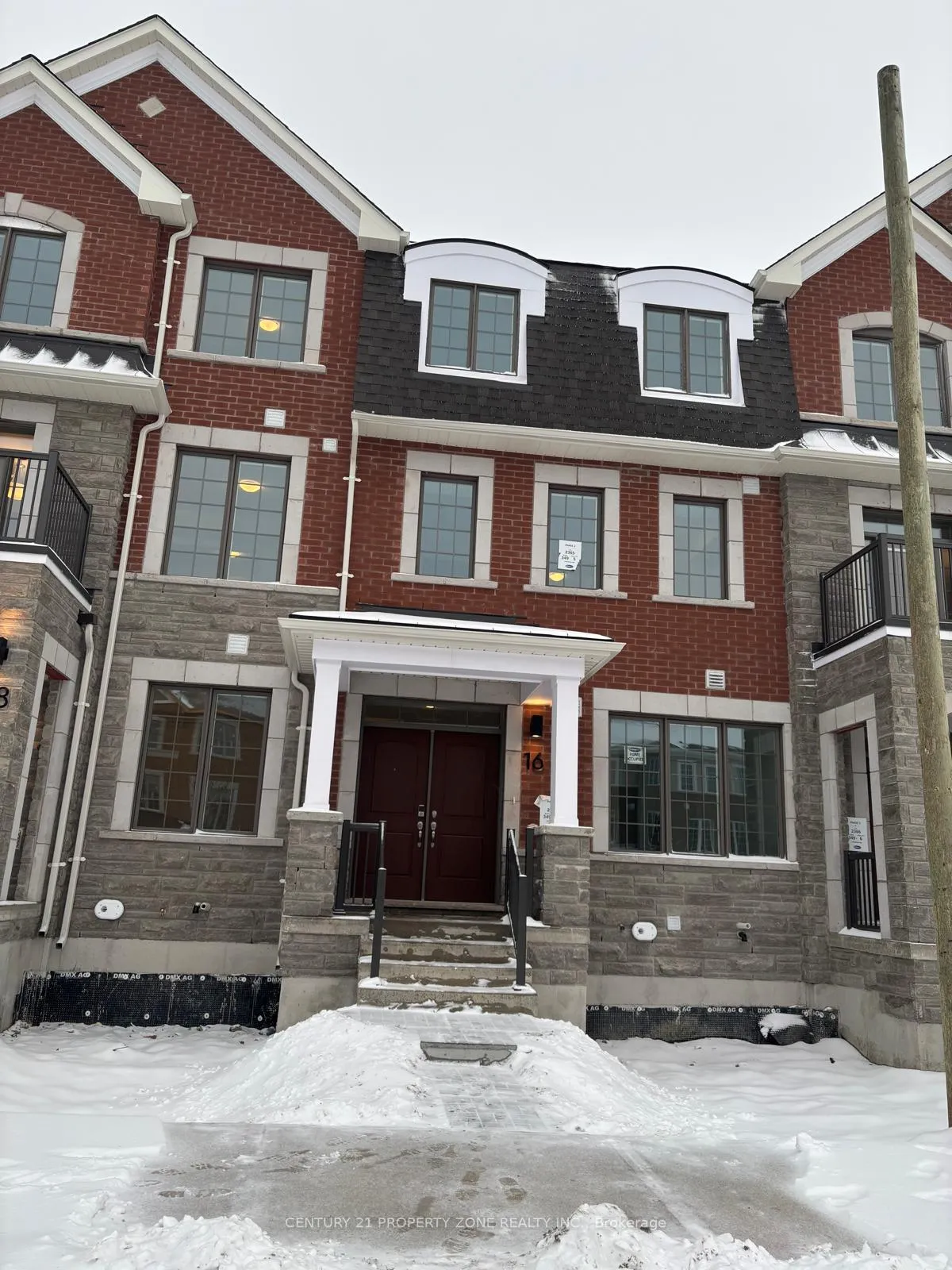 Photo 1 of 16 Bellasera Way, Caledon, Rural Caledon — HOMEH
