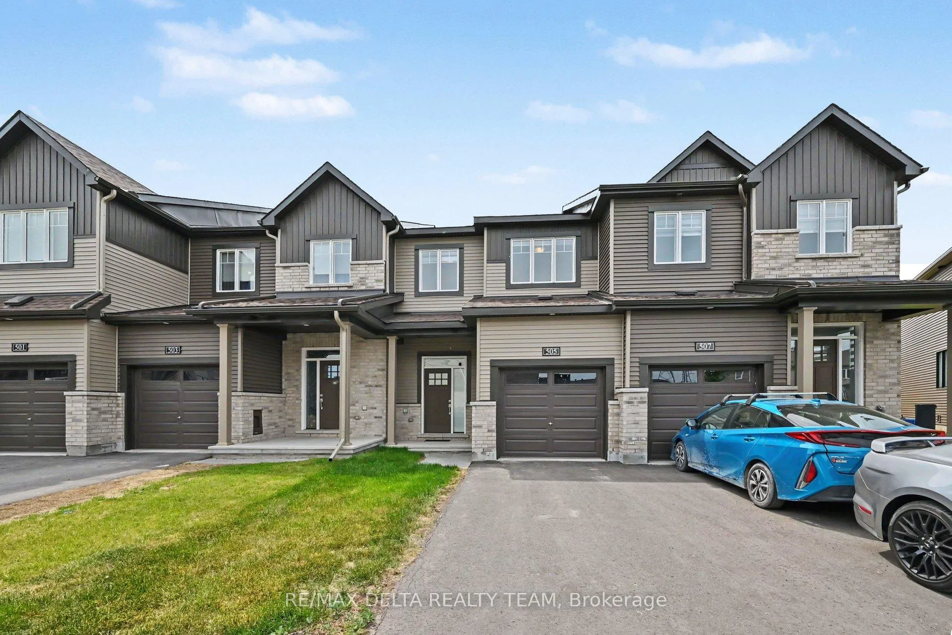 Photo 3 of 505 Convenire Row, Ottawa, Avalon West — HOMEH