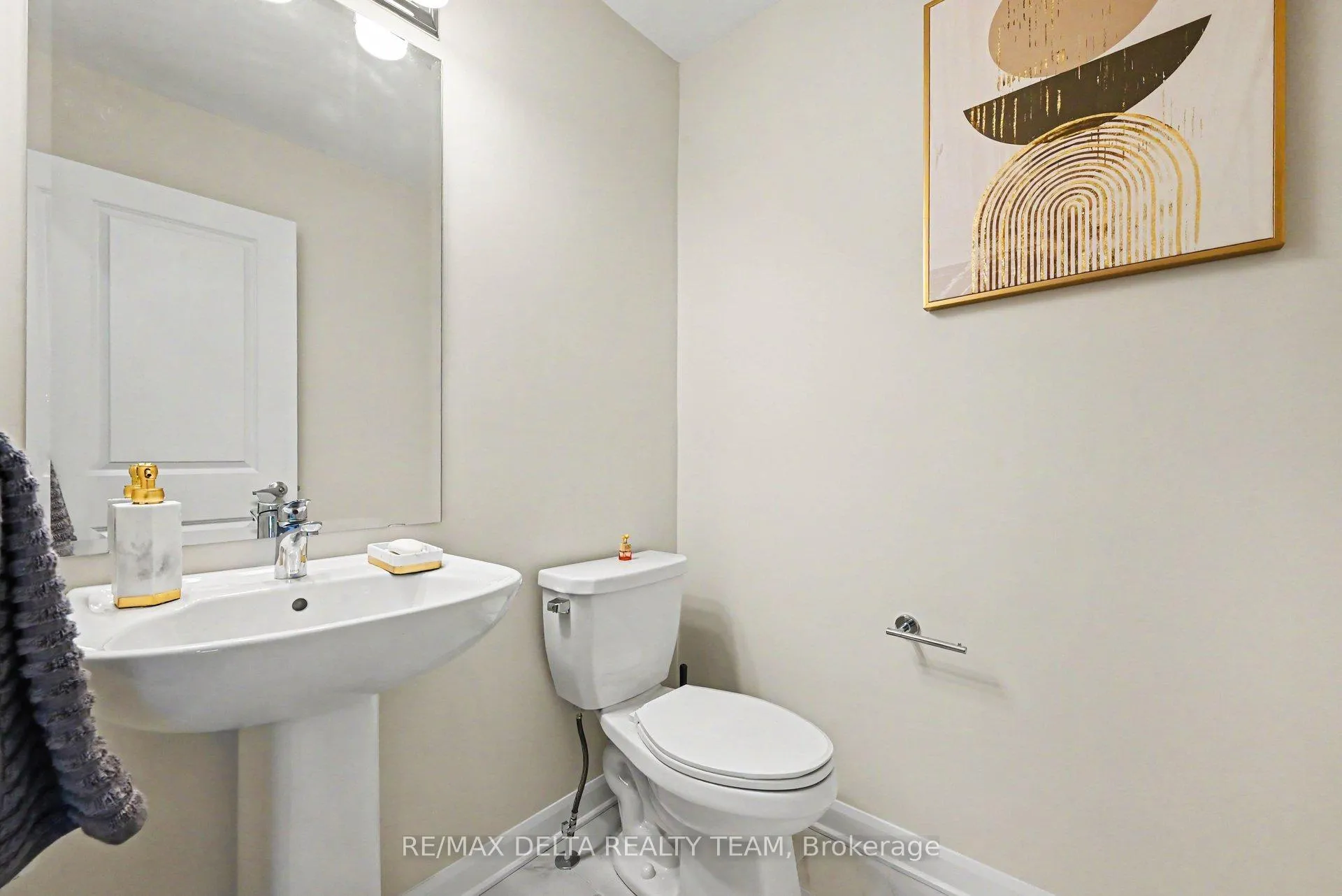 Photo 10 of 505 Convenire Row, Ottawa, Avalon West — HOMEH
