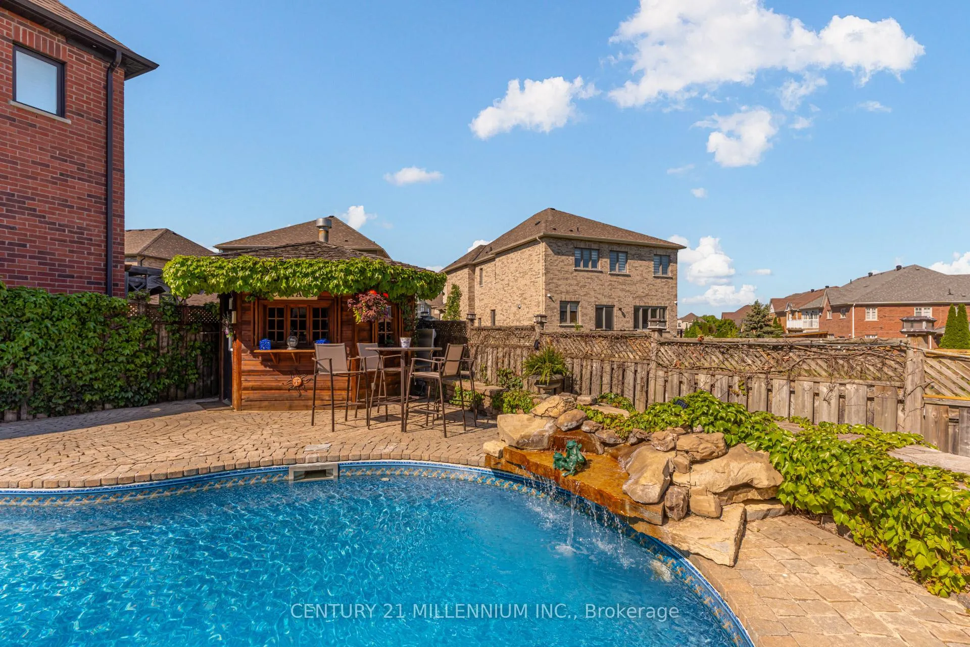 Photo 21 of 38 Hillson Court, Brampton, Vales of Castlemore — HOMEH