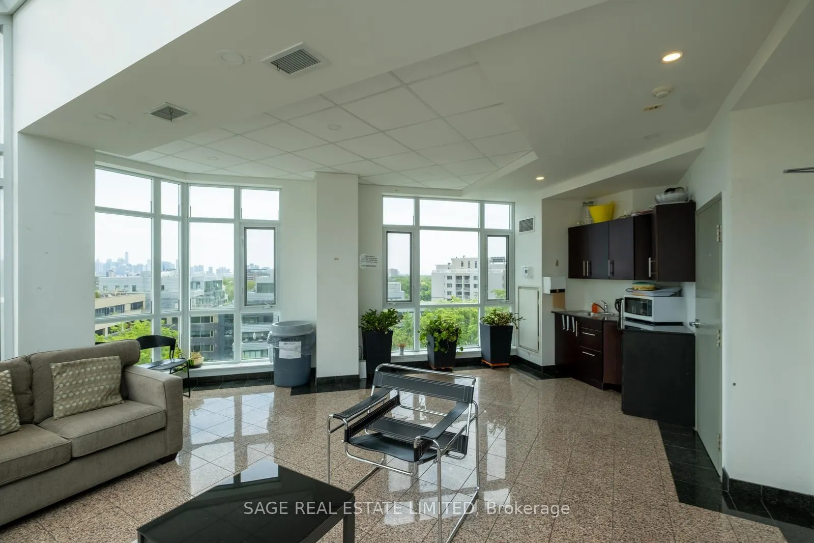 Photo 32 of Unit 210, 437 Roncesvalles Avenue, Toronto, Roncesvalles — HOMEH