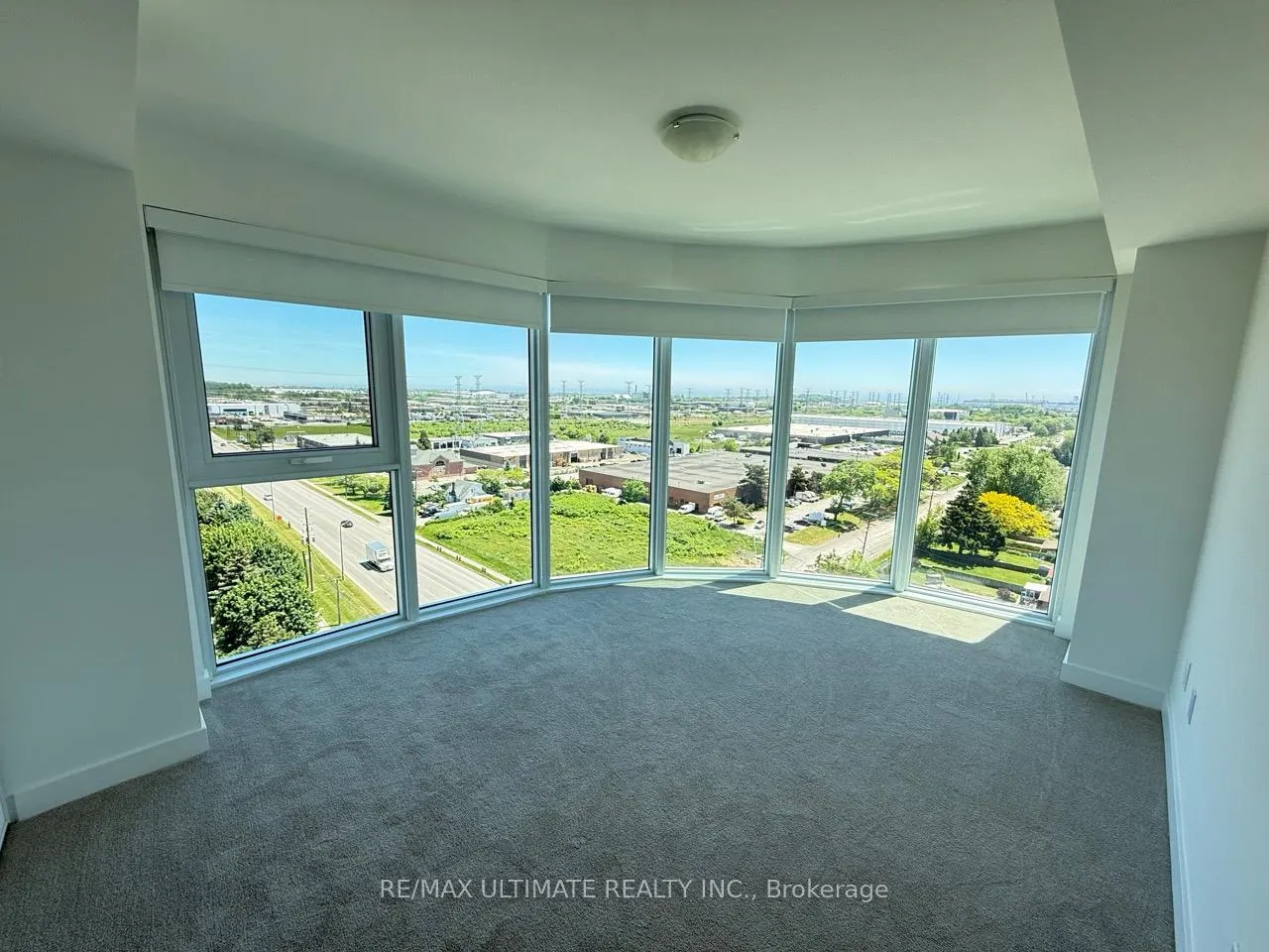 Photo 1 of Unit 1105, 1010 Sandy Beach Road, Pickering, Bay Ridges — HOMEH