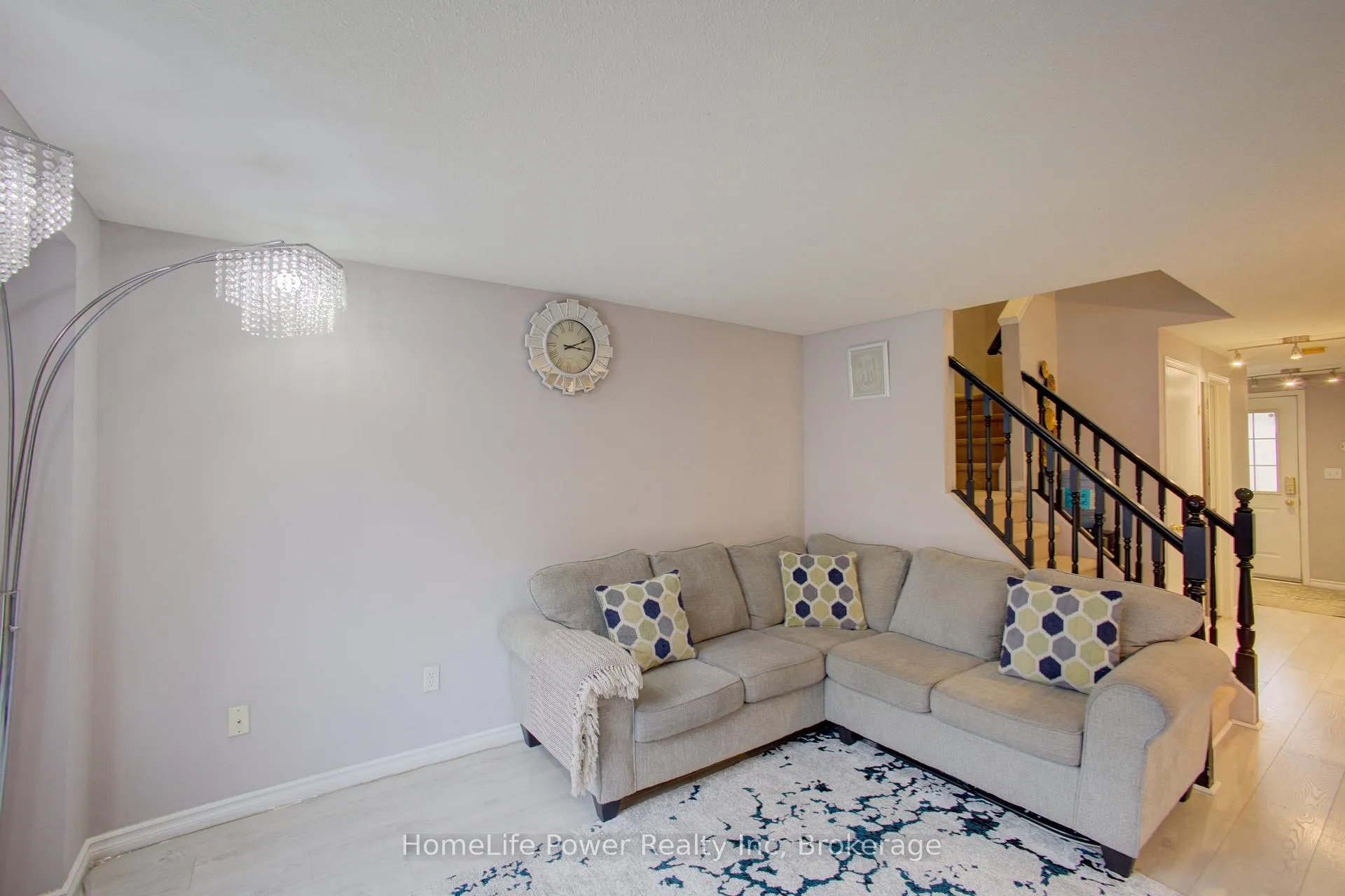 Photo 9 of 53 Prosperity Drive, Kitchener, Larentian West — HOMEH