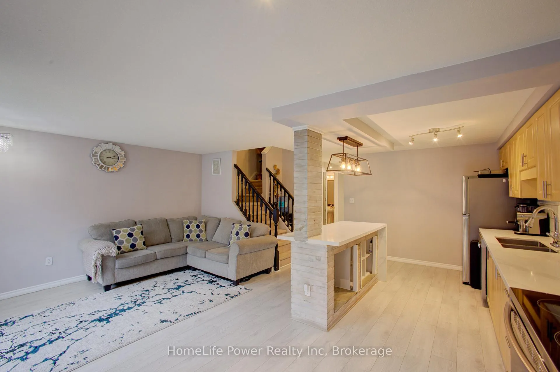 Photo 7 of 53 Prosperity Drive, Kitchener, Larentian West — HOMEH