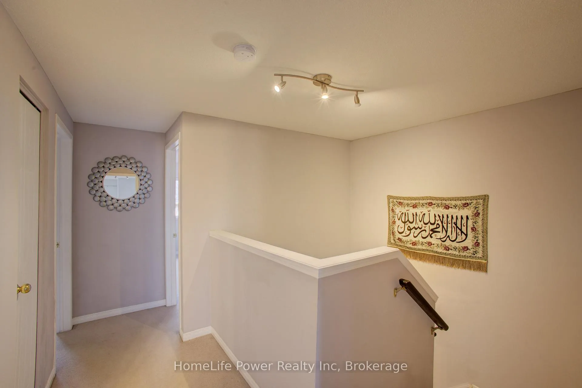 Photo 11 of 53 Prosperity Drive, Kitchener, Larentian West — HOMEH