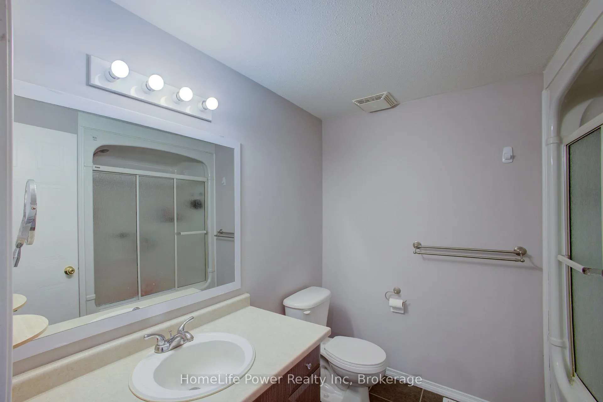 Photo 15 of 53 Prosperity Drive, Kitchener, Larentian West — HOMEH