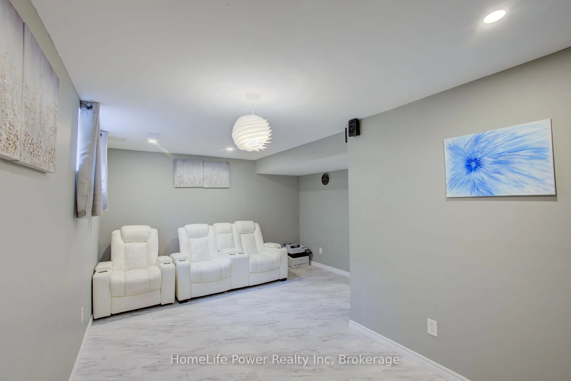 Photo 22 of 53 Prosperity Drive, Kitchener, Larentian West — HOMEH