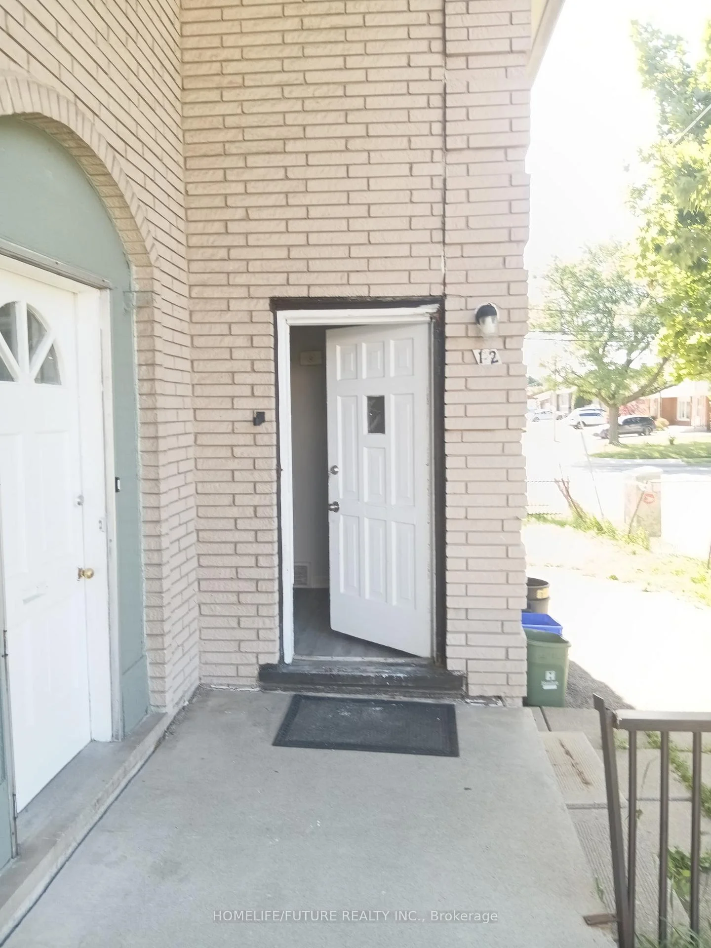 Photo 2 of Unit 1116, 1128 Upper Wellington Street, Hamilton, Greeningdon — HOMEH