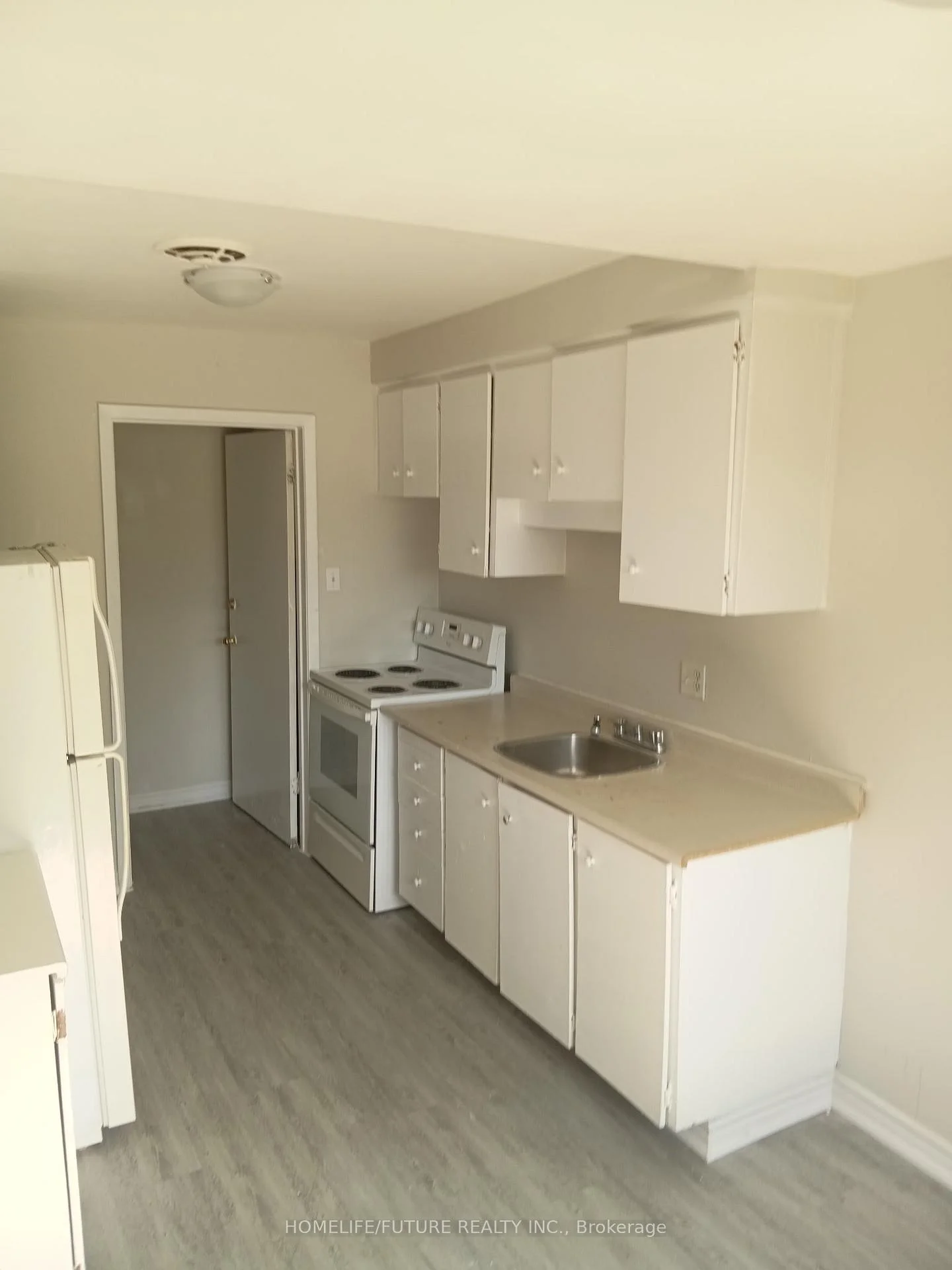 Photo 3 of Unit 1116, 1128 Upper Wellington Street, Hamilton, Greeningdon — HOMEH