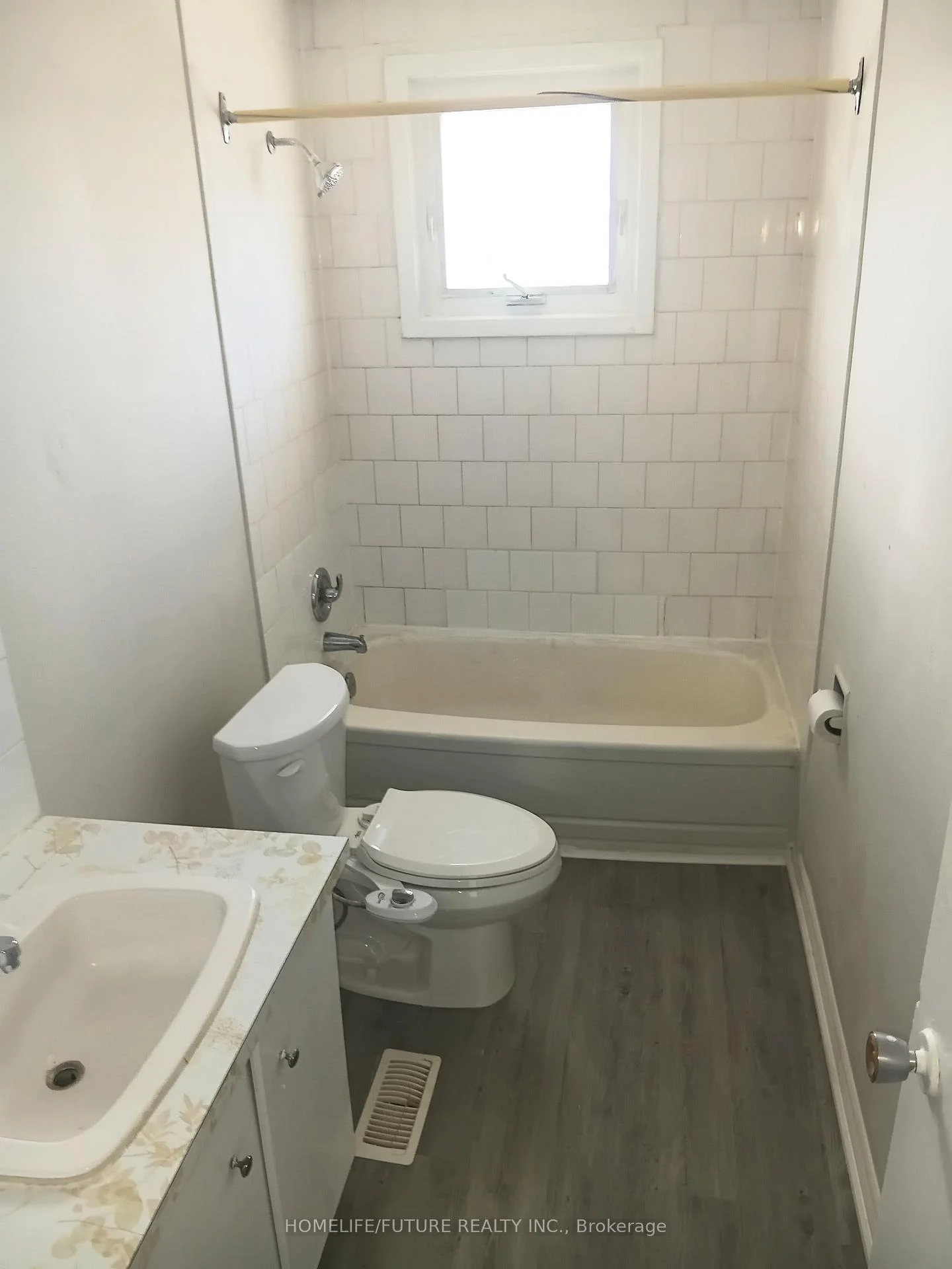 Photo 15 of Unit 1116, 1128 Upper Wellington Street, Hamilton, Greeningdon — HOMEH