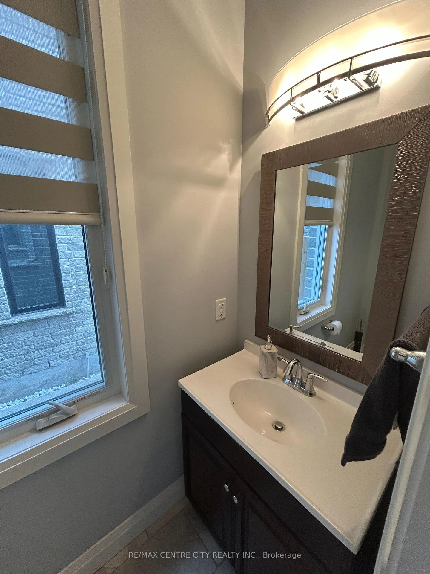 Photo 13 of 751 Freeport Street, London, North E — HOMEH