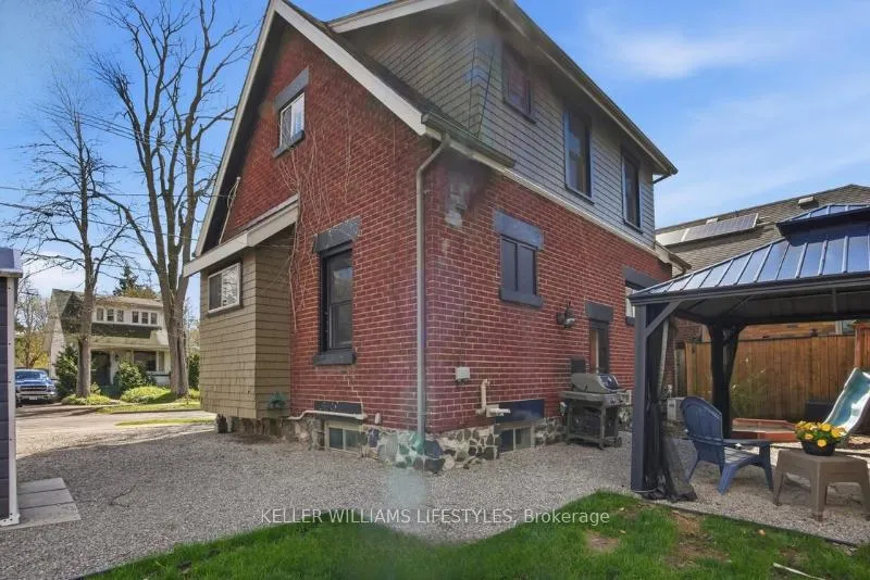 Photo 30 of 88 Tecumseh Avenue E, London, South F — HOMEH
