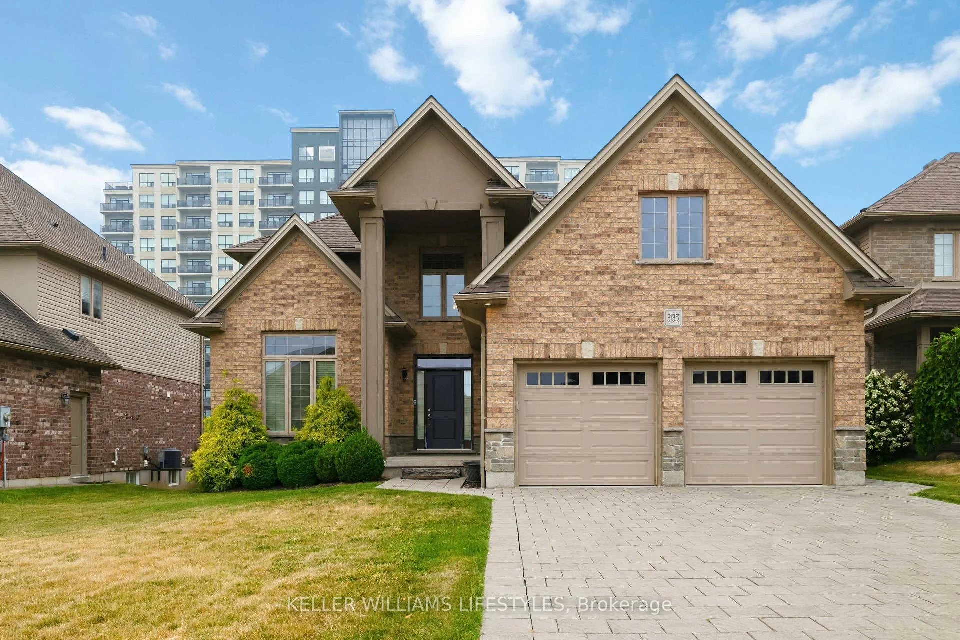 Photo 4 of 3135 Pincombe Drive, London, South W — HOMEH