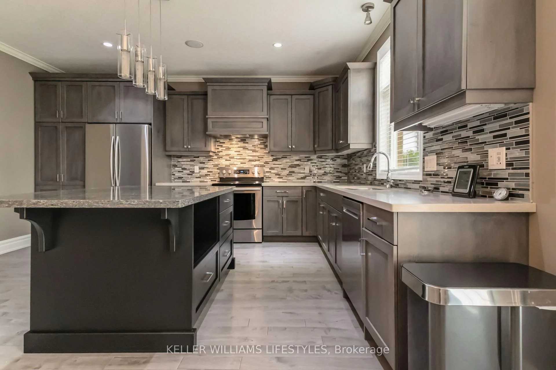 Photo 15 of 3135 Pincombe Drive, London, South W — HOMEH