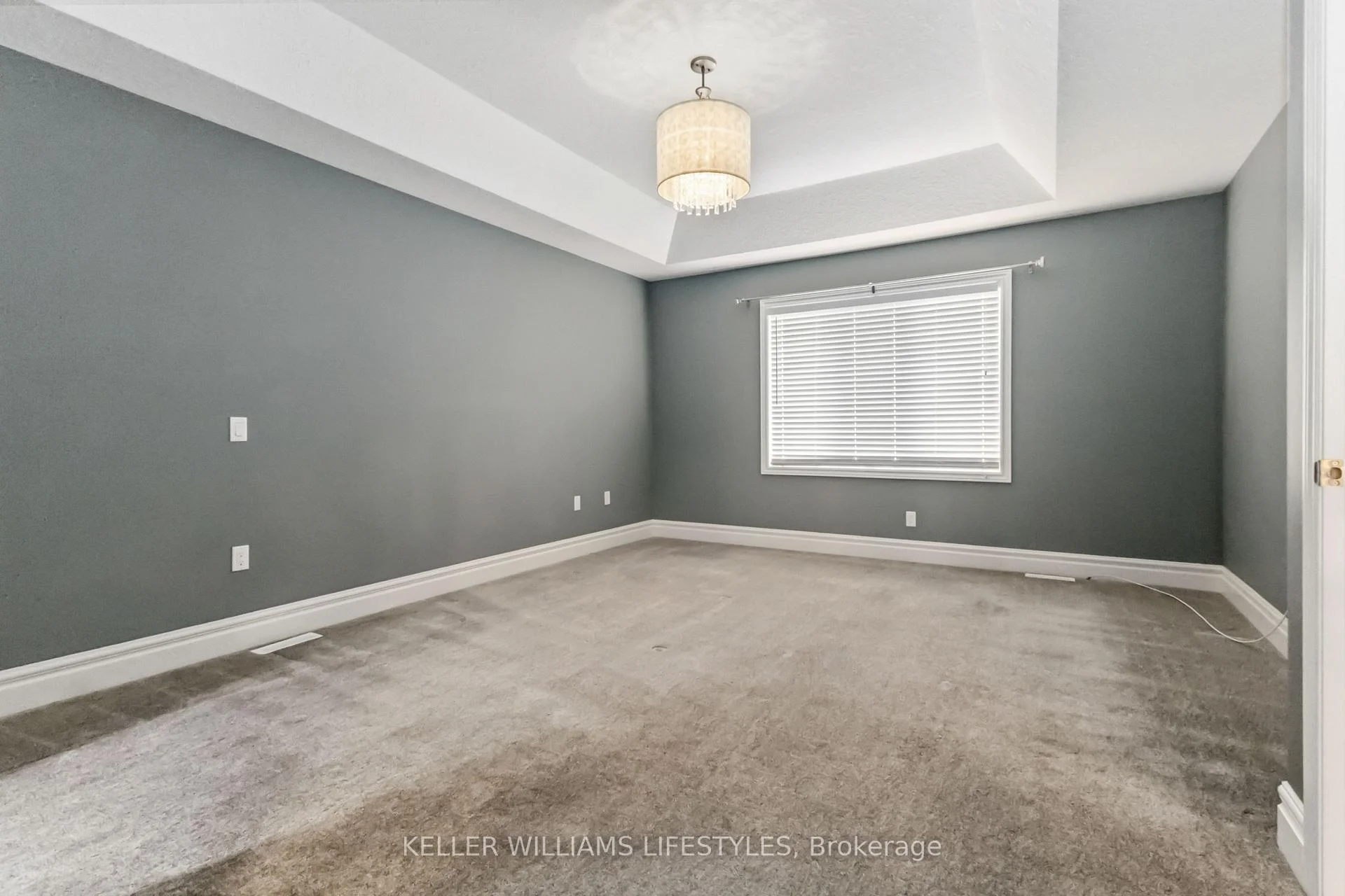 Photo 21 of 3135 Pincombe Drive, London, South W — HOMEH