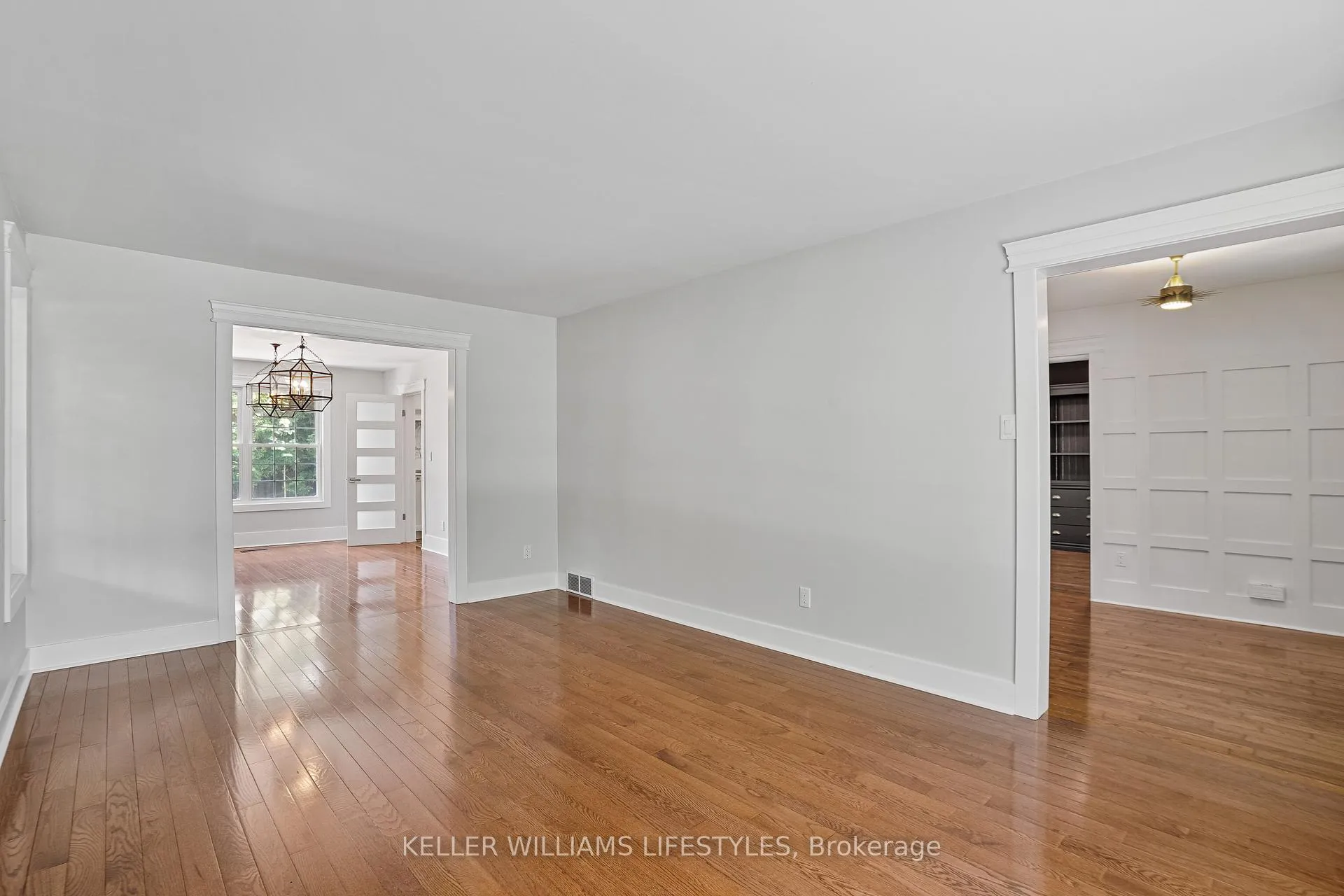 Photo 7 of 1713 Phillbrook Crescent, London, North B — HOMEH