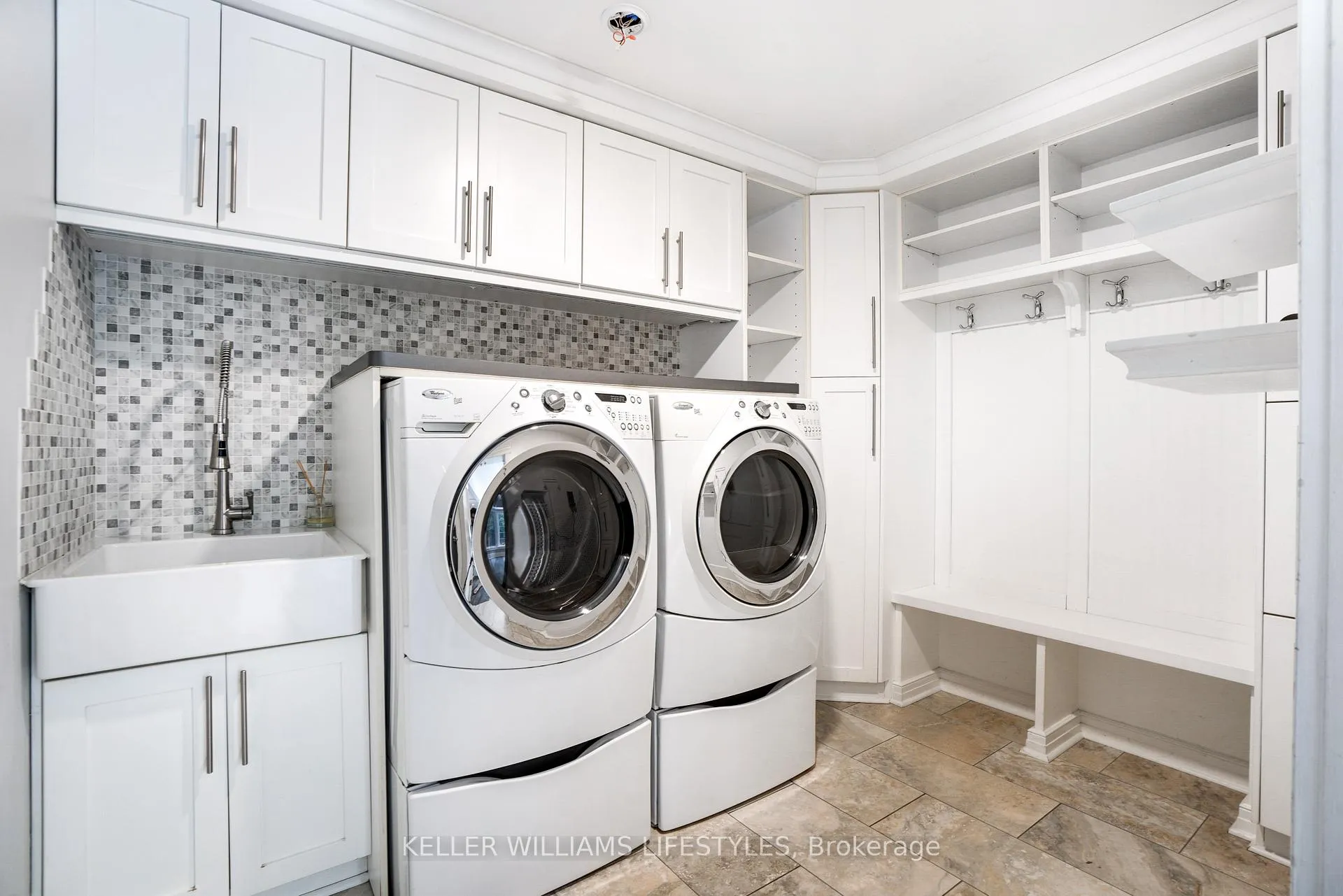 Photo 43 of 1713 Phillbrook Crescent, London, North B — HOMEH
