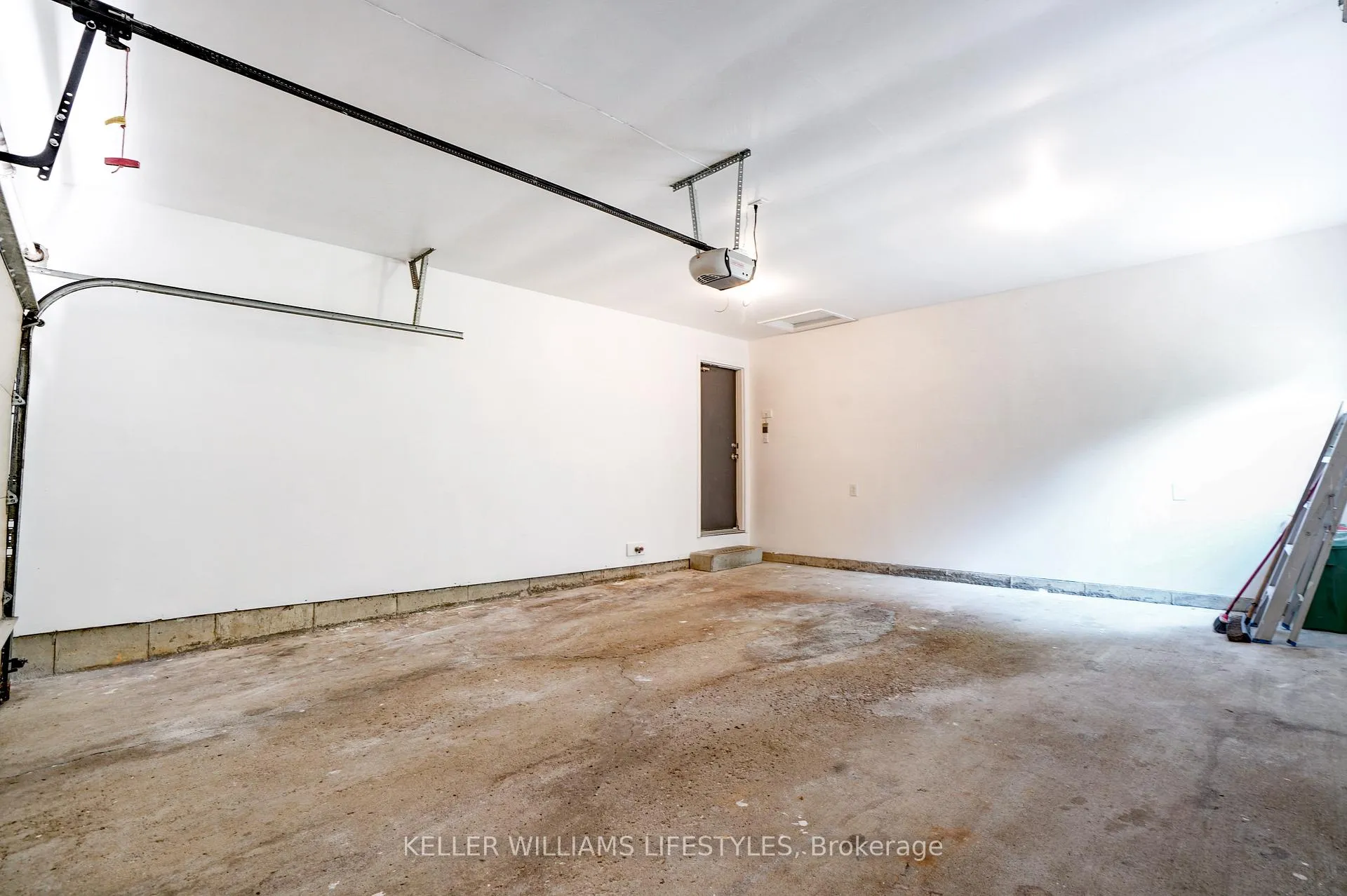 Photo 45 of 1713 Phillbrook Crescent, London, North B — HOMEH