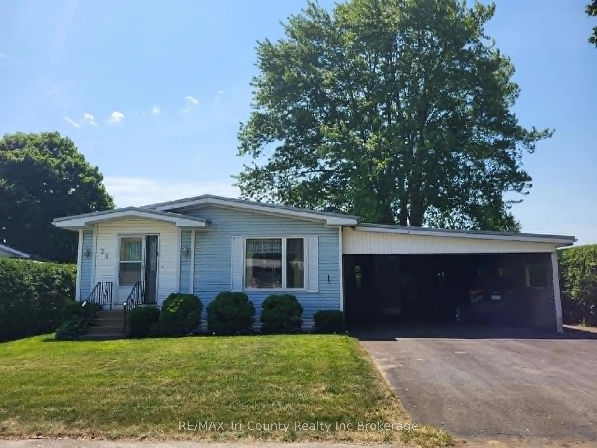 Photo 1 of 21 5th Street, Norfolk, Rural Middleton — HOMEH
