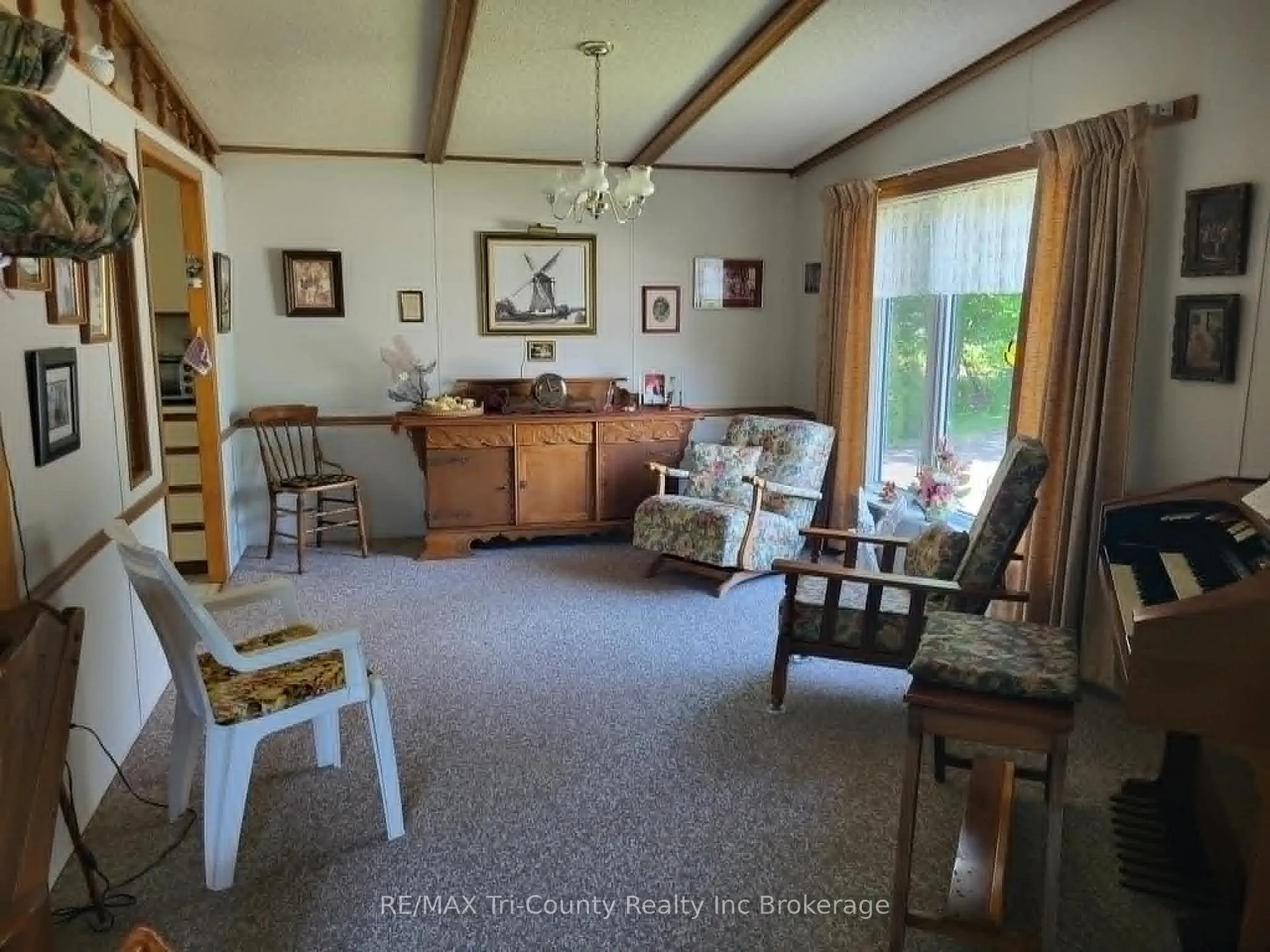 Photo 8 of 21 5th Street, Norfolk, Rural Middleton — HOMEH