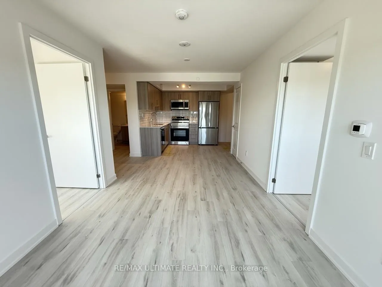 Photo 4 of Unit 311, 1010 Sandy Beach Road, Pickering, Bay Ridges — HOMEH