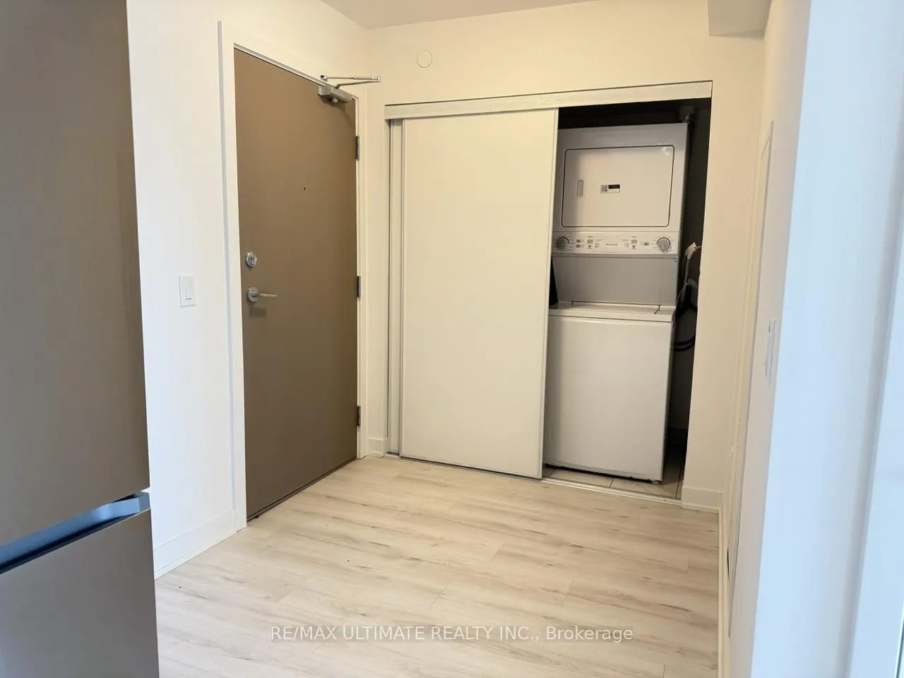 Photo 6 of Unit 311, 1010 Sandy Beach Road, Pickering, Bay Ridges — HOMEH