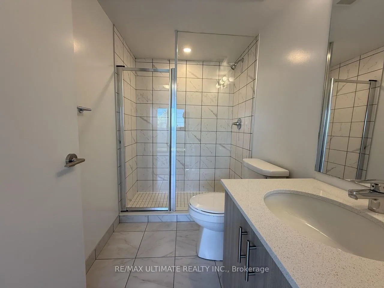 Photo 8 of Unit 311, 1010 Sandy Beach Road, Pickering, Bay Ridges — HOMEH