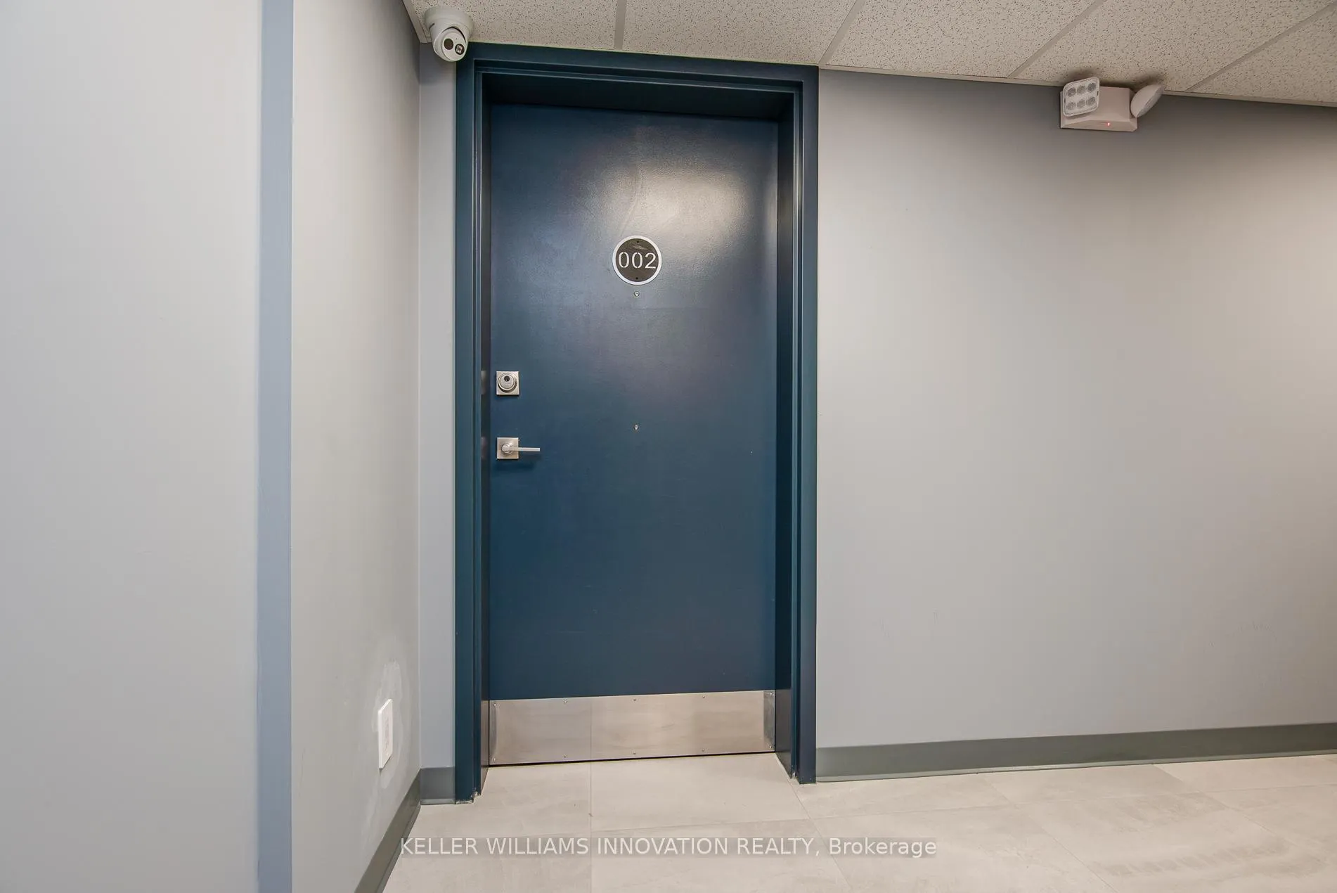 Photo 8 of Unit 002, 10 Queen Street, St. Thomas — HOMEH