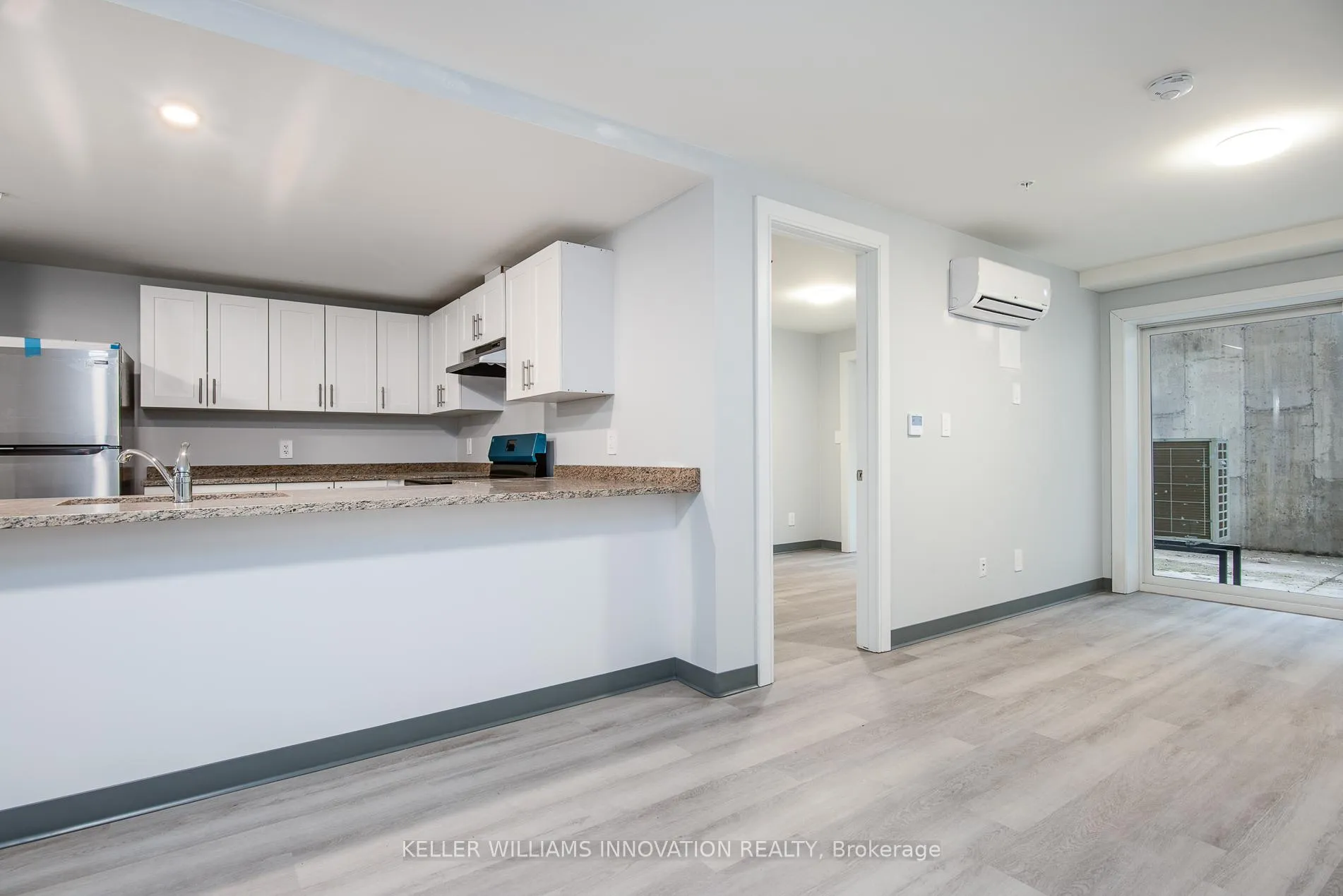 Photo 4 of Unit 002, 10 Queen Street, St. Thomas — HOMEH