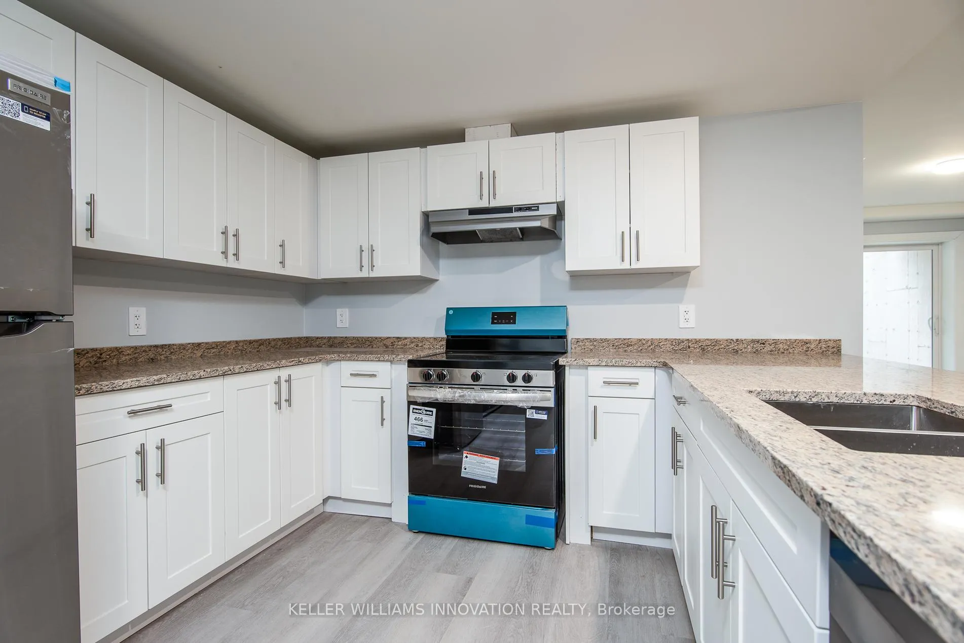 Photo 13 of Unit 002, 10 Queen Street, St. Thomas — HOMEH