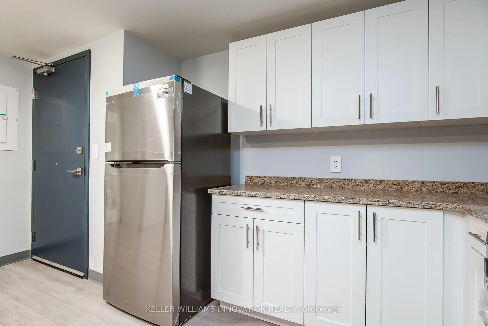 Photo 16 of Unit 002, 10 Queen Street, St. Thomas — HOMEH