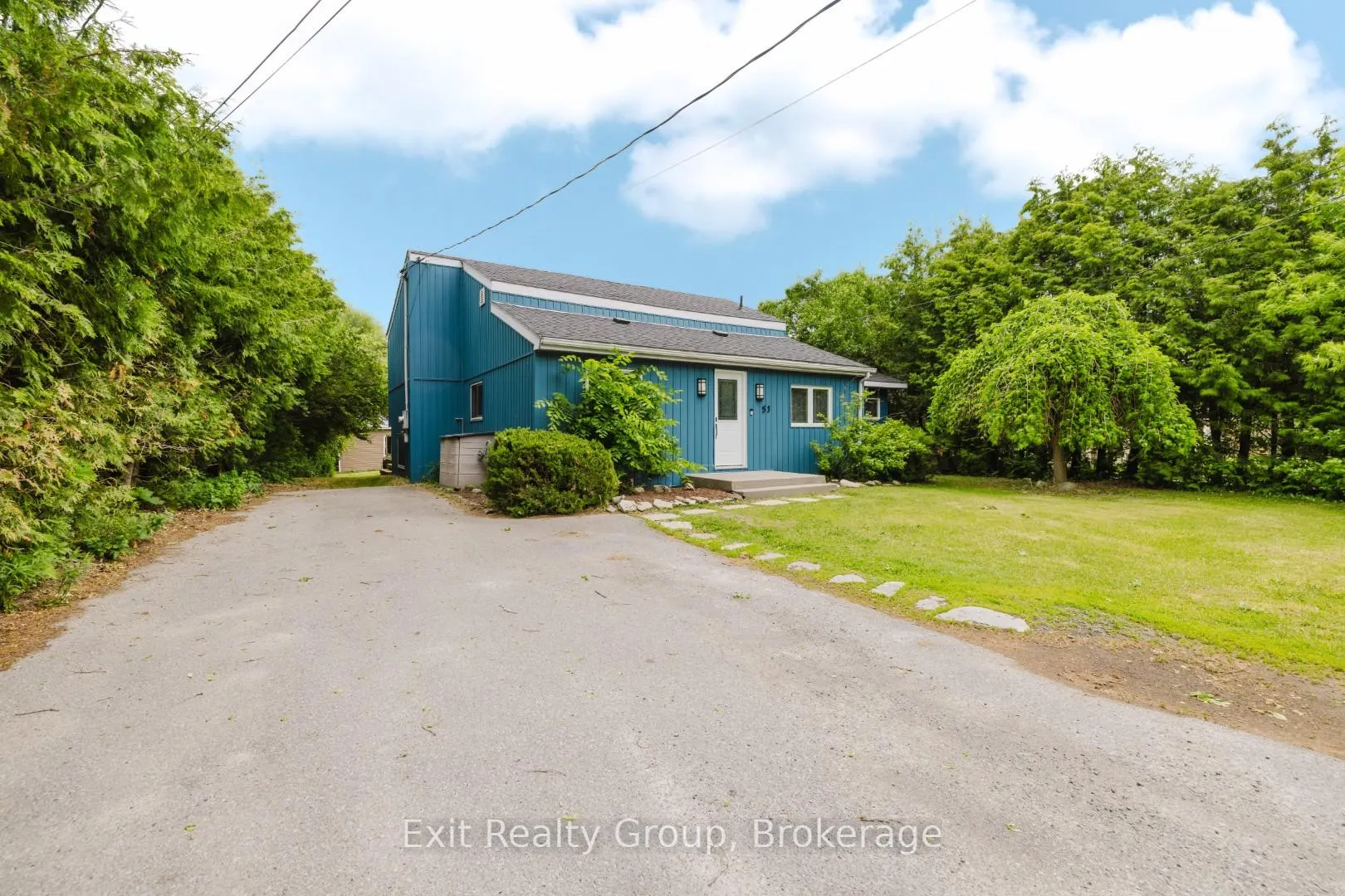 Photo 1 of 53 Quinte View Drive, Quinte West, Sidney Ward — HOMEH