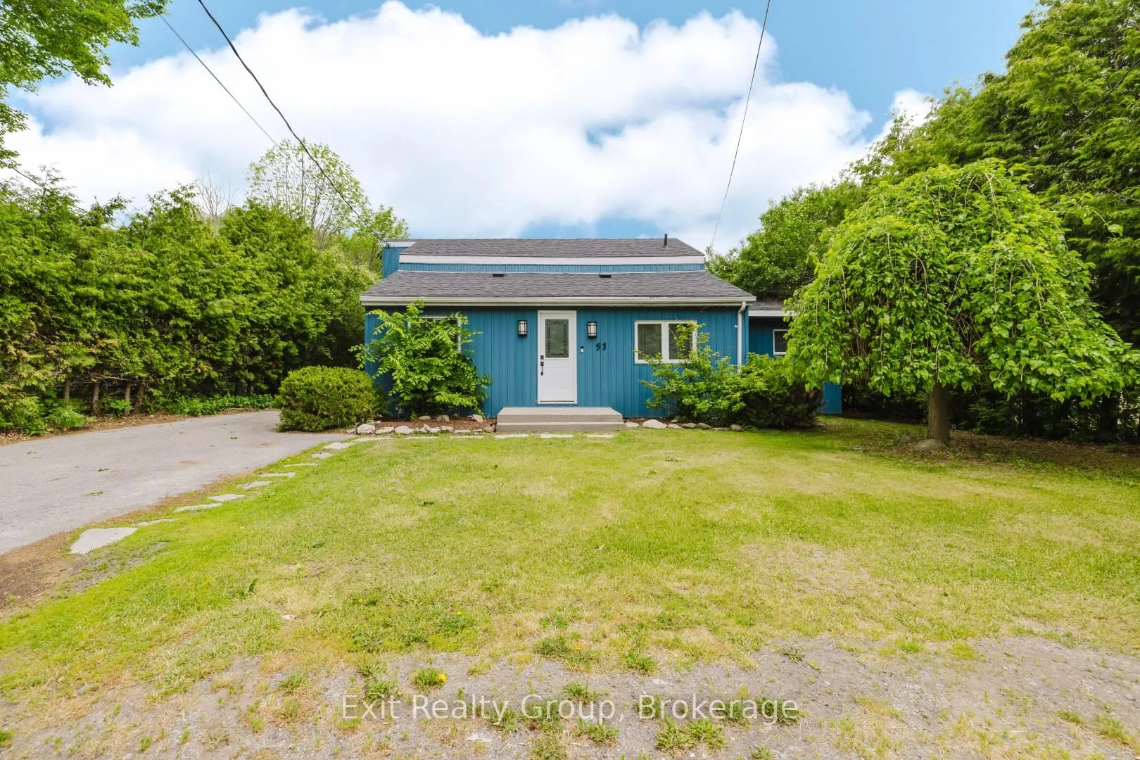 Photo 2 of 53 Quinte View Drive, Quinte West, Sidney Ward — HOMEH