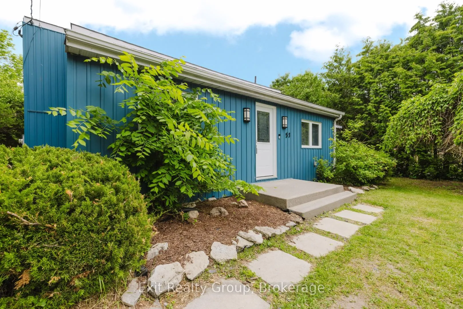 Photo 3 of 53 Quinte View Drive, Quinte West, Sidney Ward — HOMEH