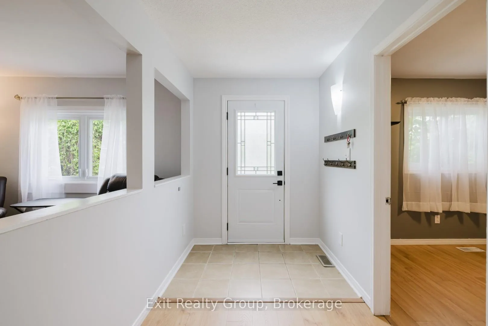 Photo 5 of 53 Quinte View Drive, Quinte West, Sidney Ward — HOMEH