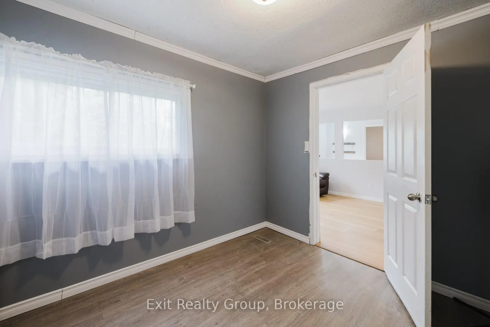 Photo 10 of 53 Quinte View Drive, Quinte West, Sidney Ward — HOMEH